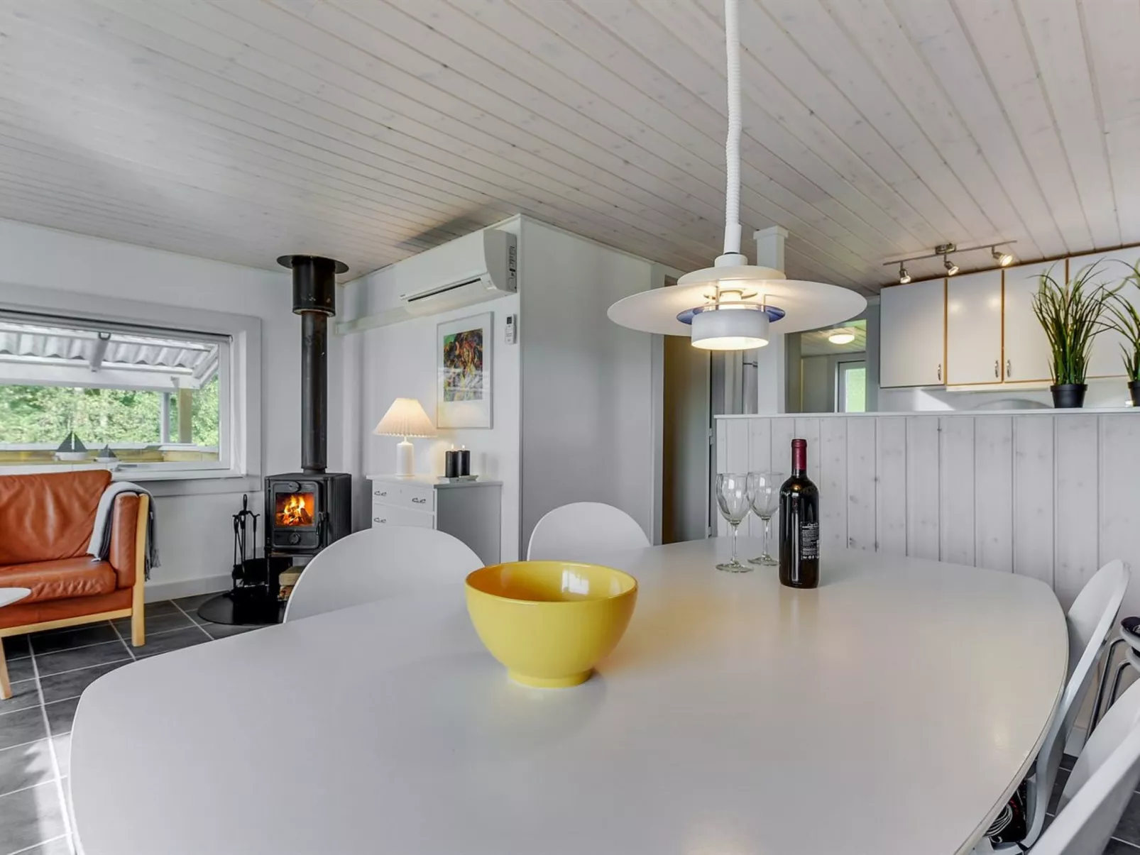 "Gjurgja" - 100m from the sea-Binnen