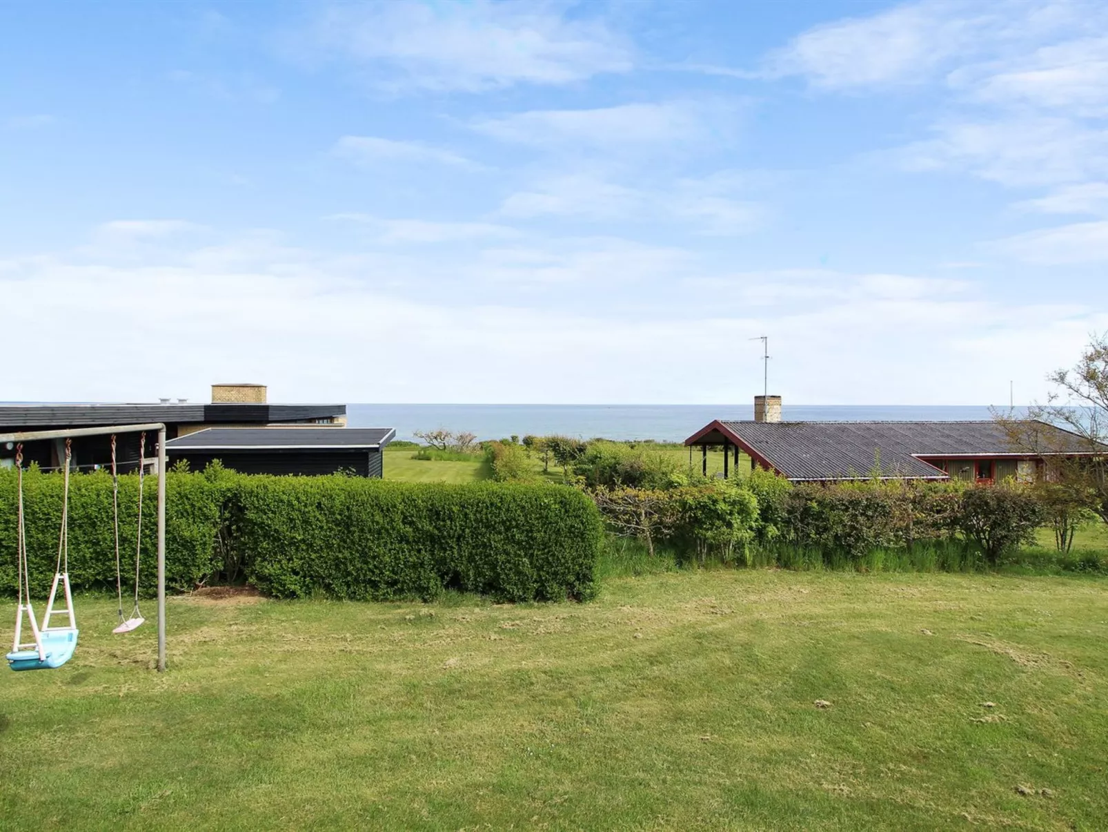 "Kiowa" - 100m from the sea-Buiten