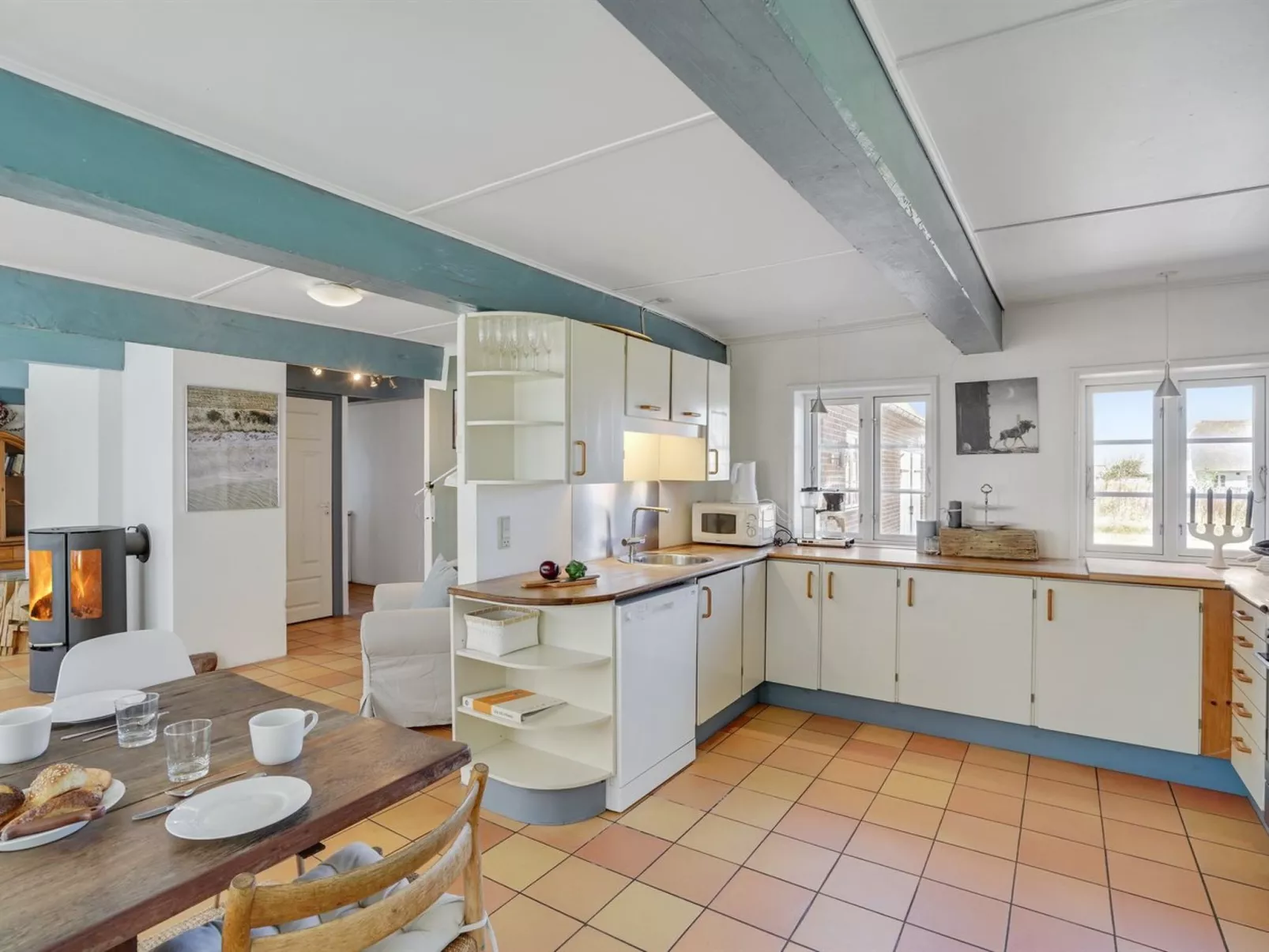 "Myra" - 18km from the sea-Binnen