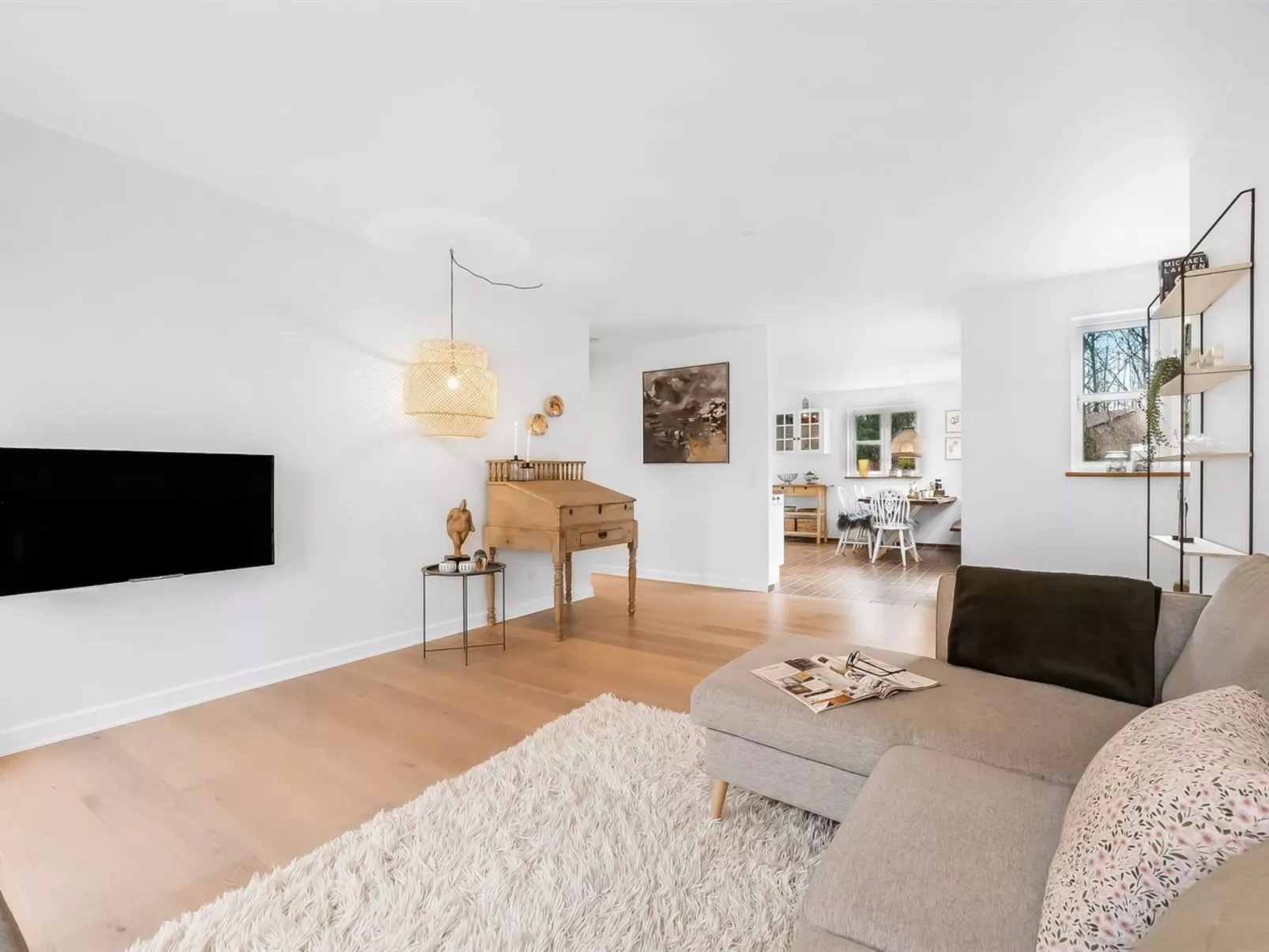 "Mandana" - 10km to the fjord-Binnen