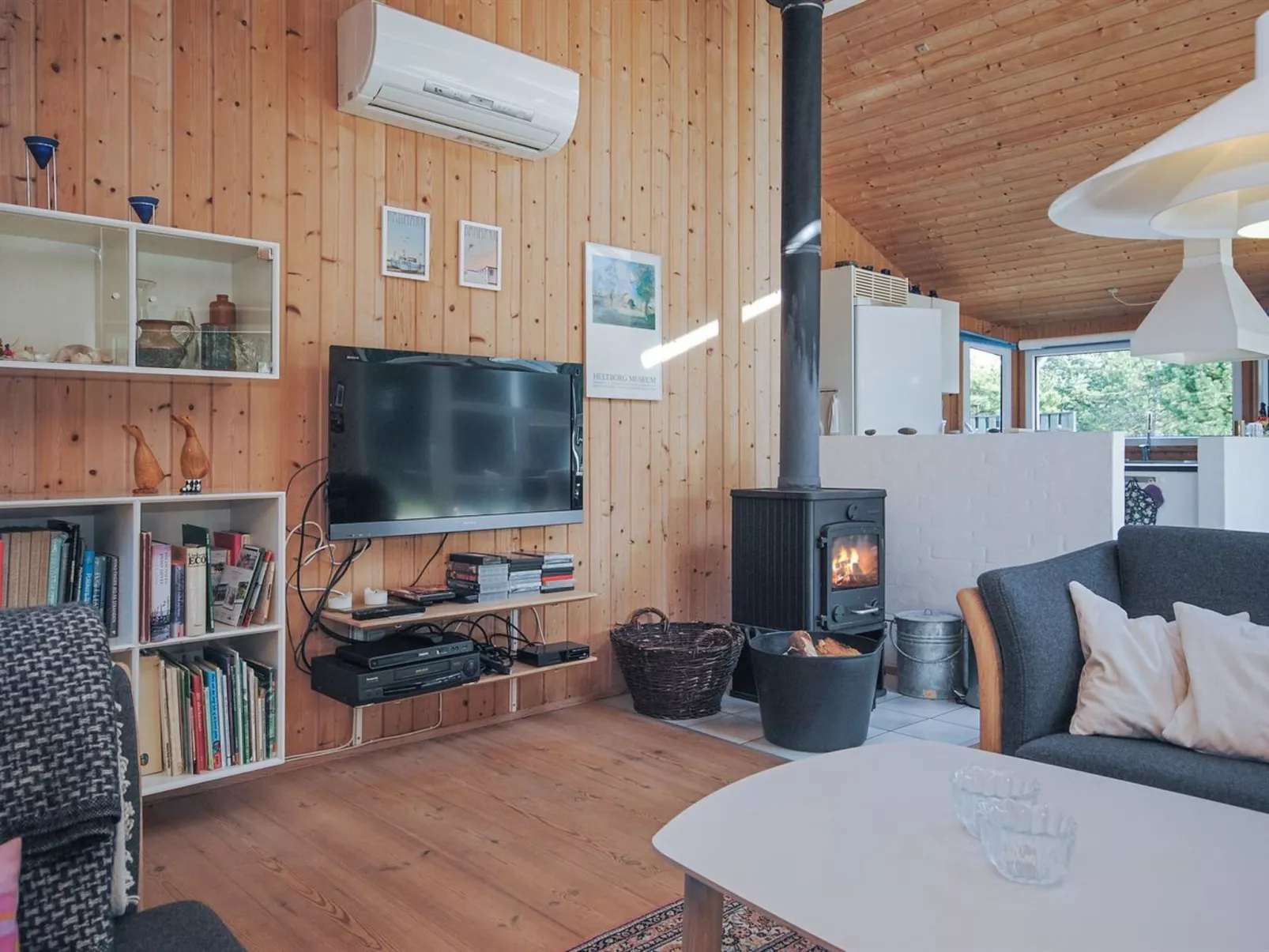 "Heggi" - 900m from the sea-Binnen