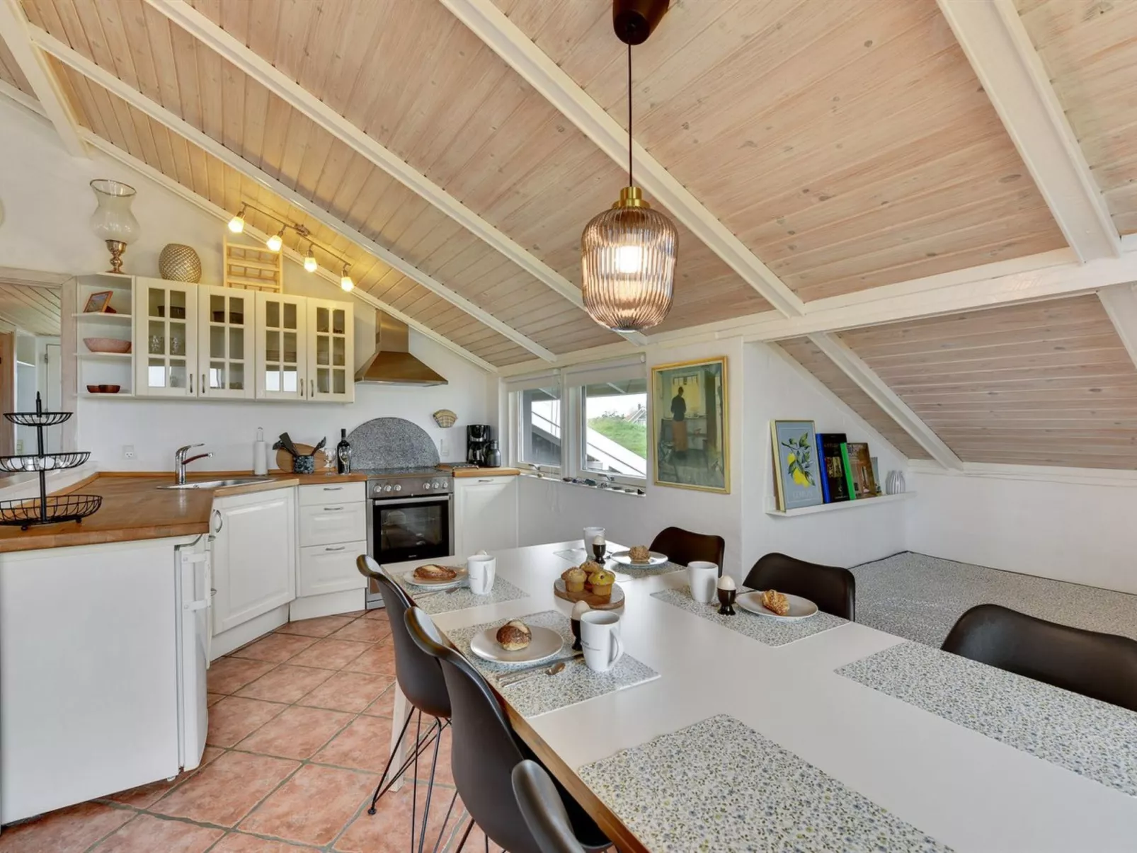 "Solbritt" - 330m to the fjord-Binnen