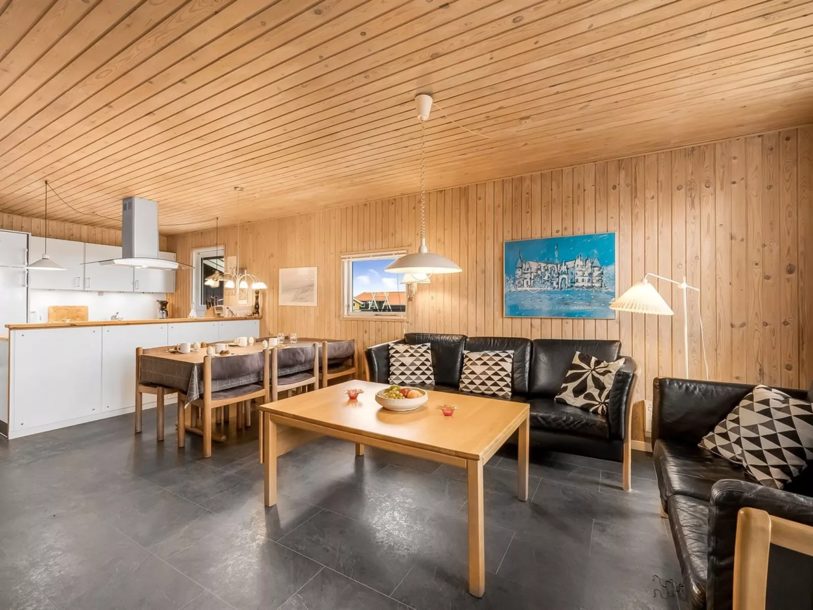 "Odmar" - 300m from the sea-Binnen