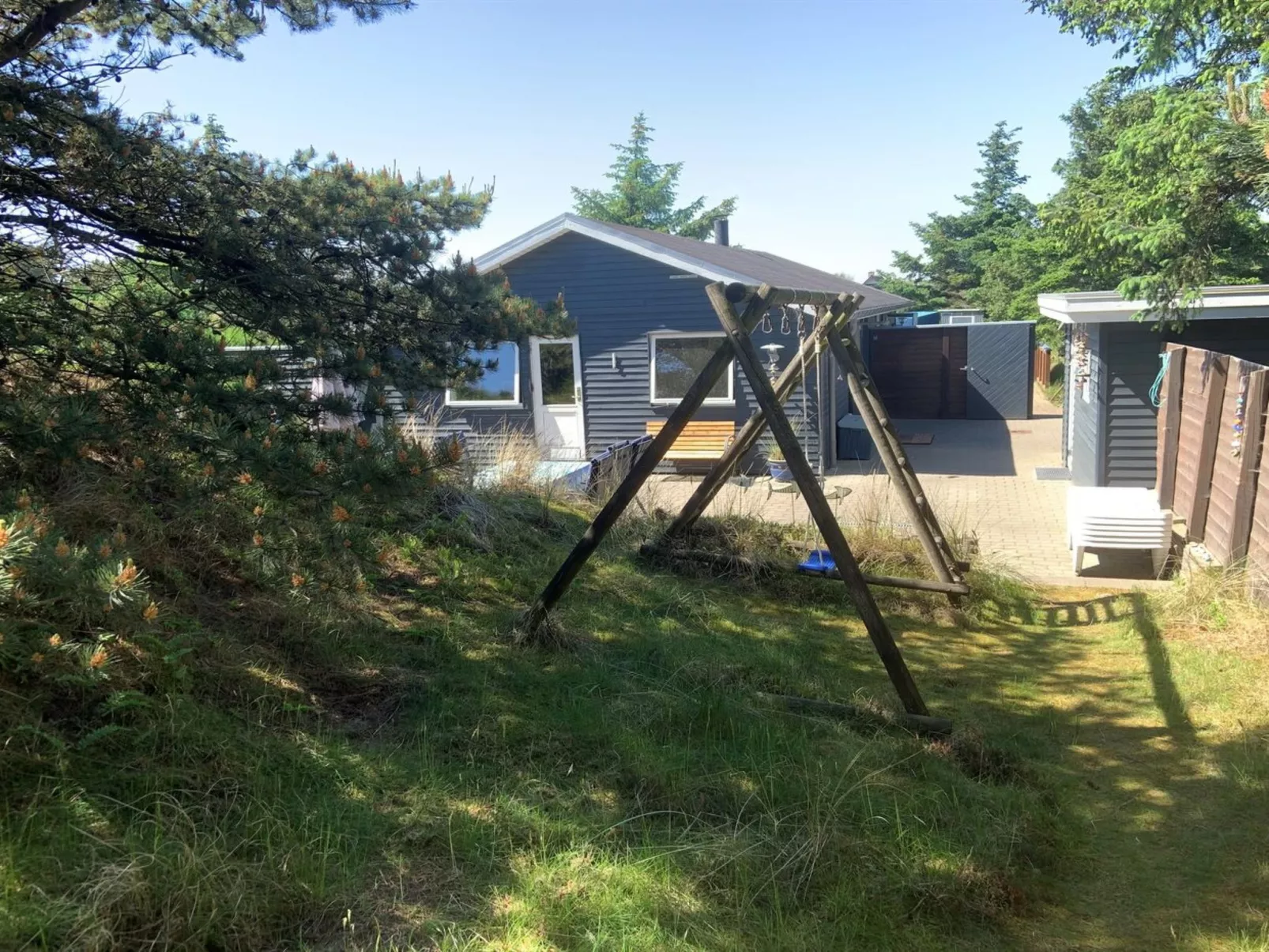 "Gudrid" - 500m from the sea-Buiten