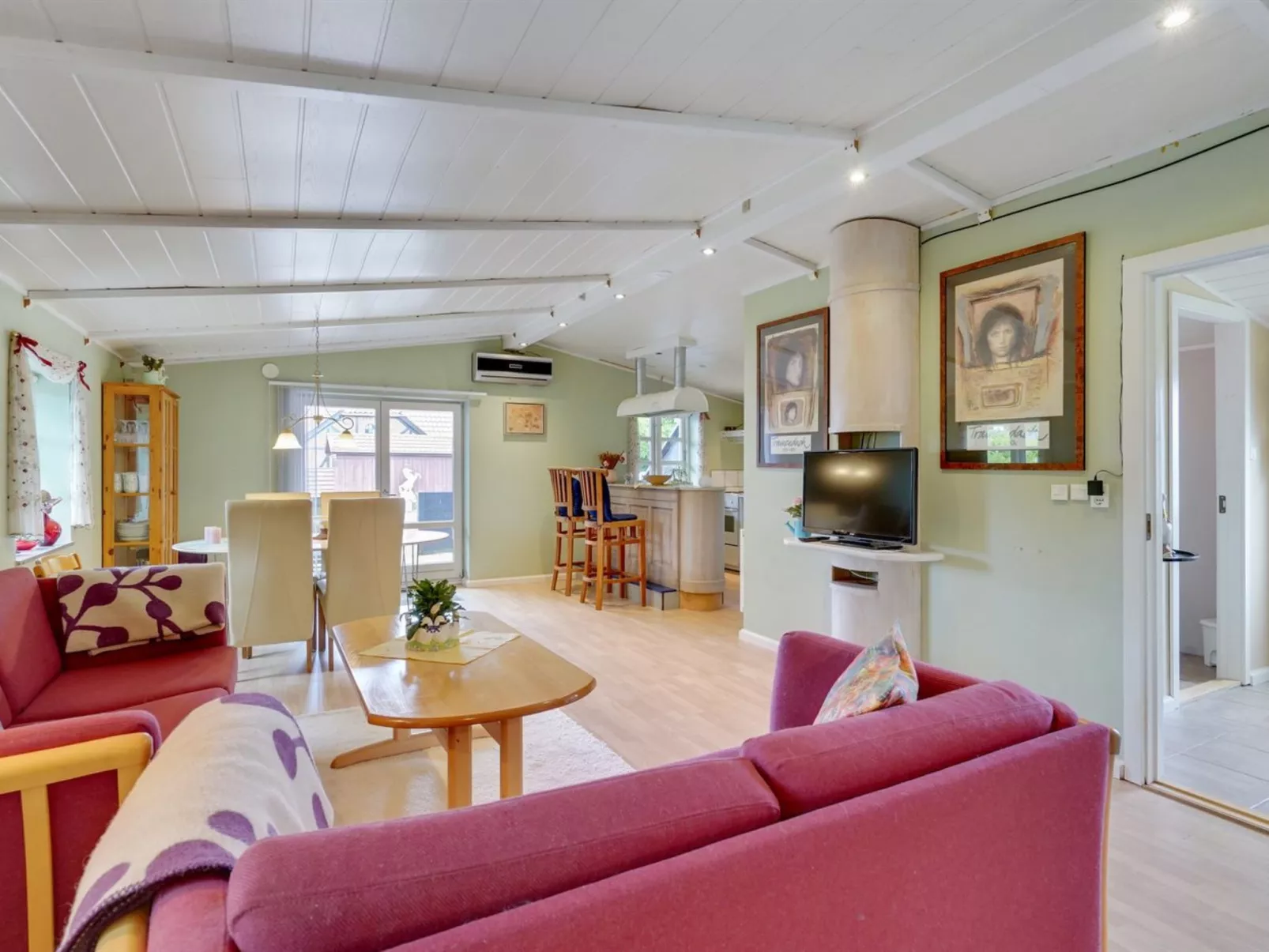 "Landeline" - 200m to the fjord-Binnen