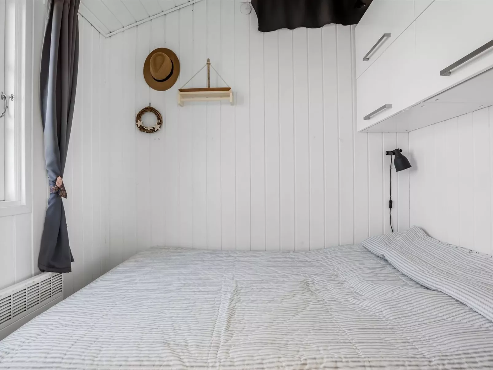 "Stintje" - 20m from the sea-Binnen