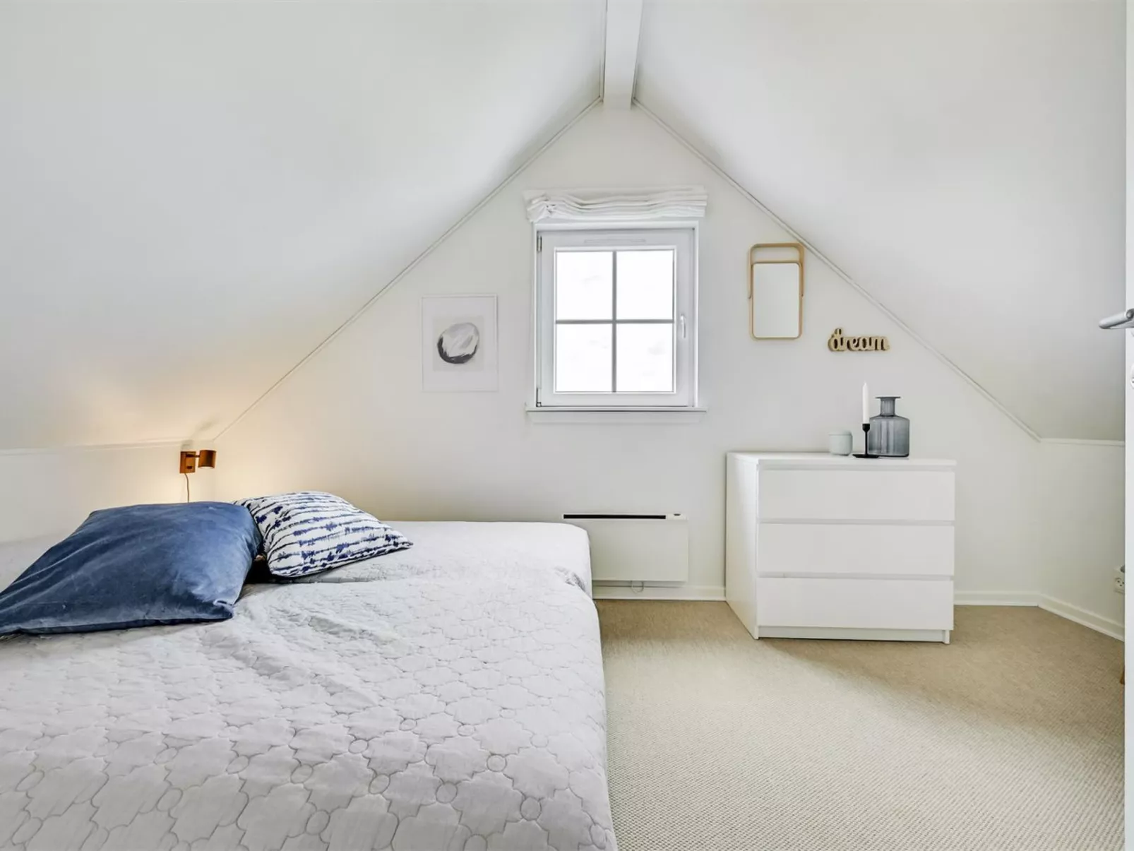 "Bleike" - 250m from the sea-Binnen