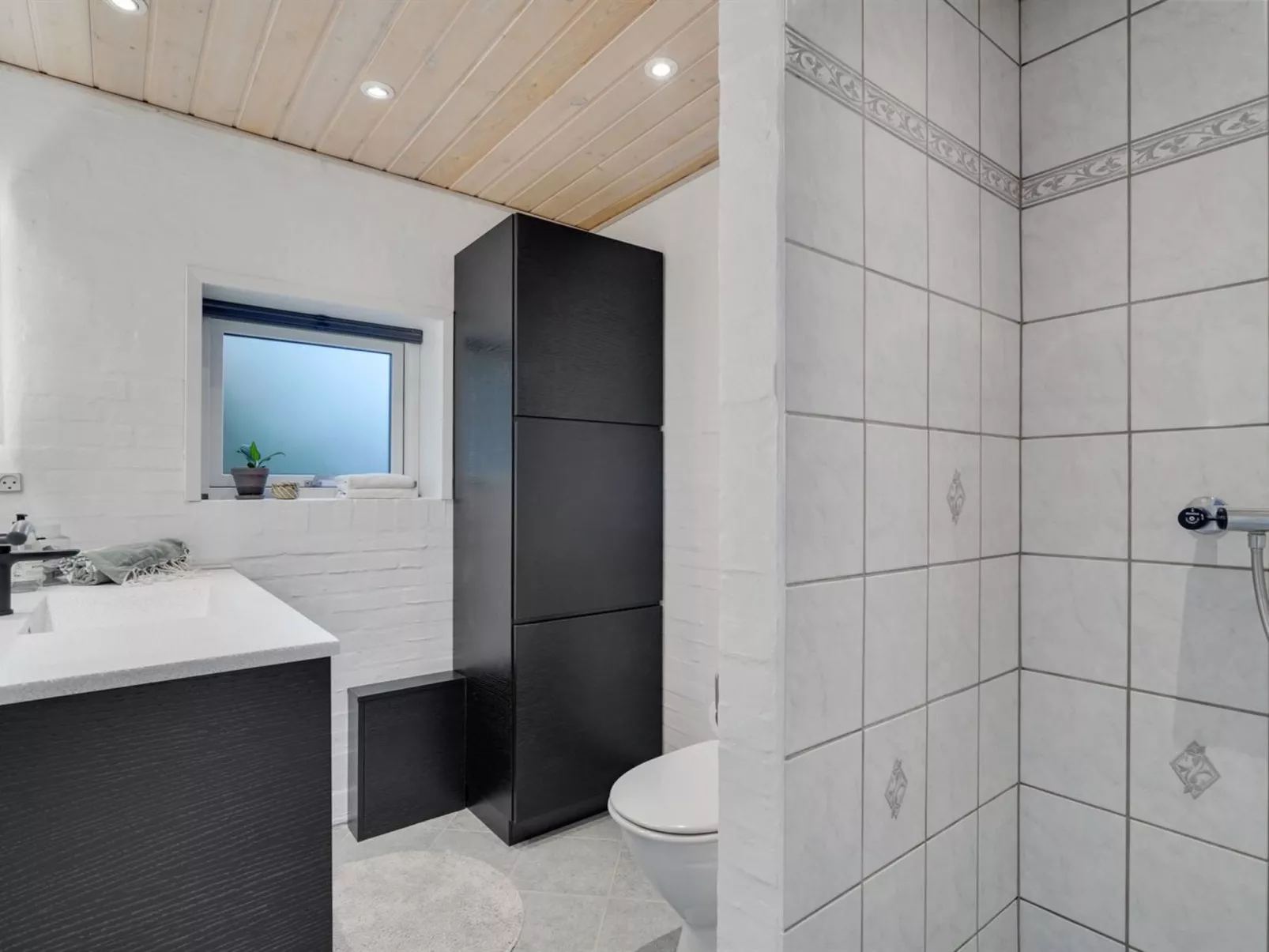 "Nica" - 100m from the sea-Binnen