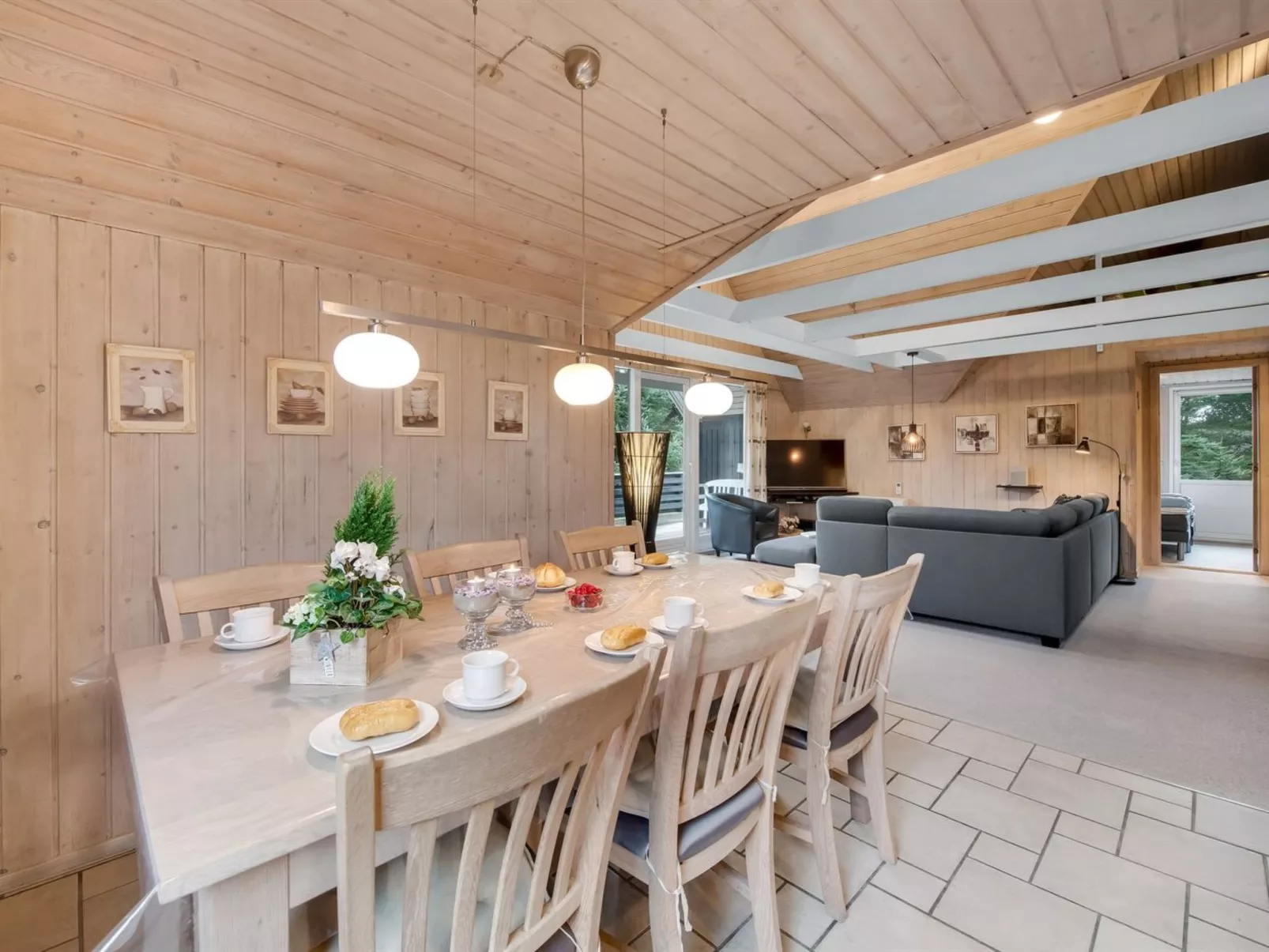 "Patrik" - 1.4km from the sea-Binnen