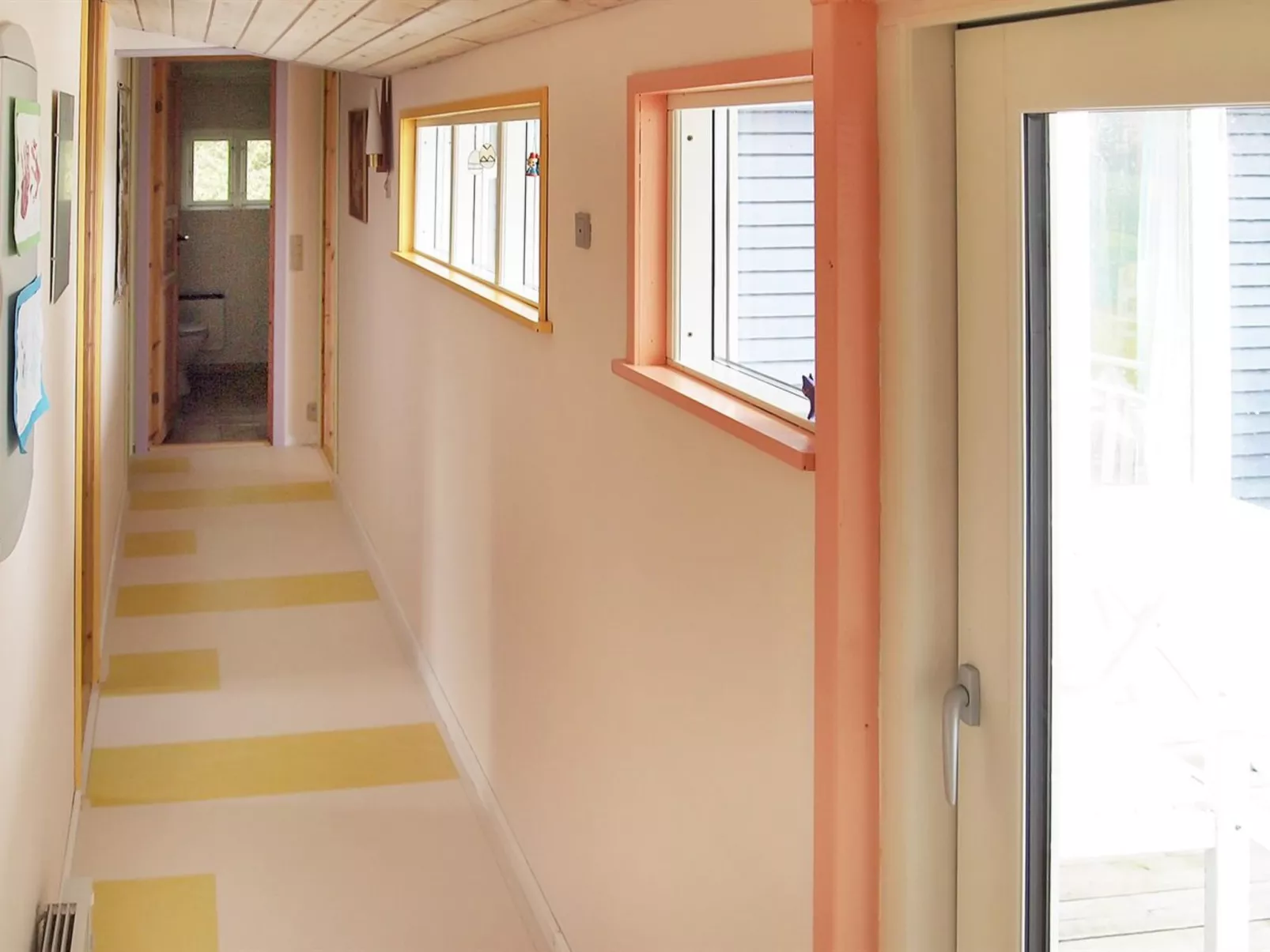 "Hoimar" - 400m from the sea-Binnen