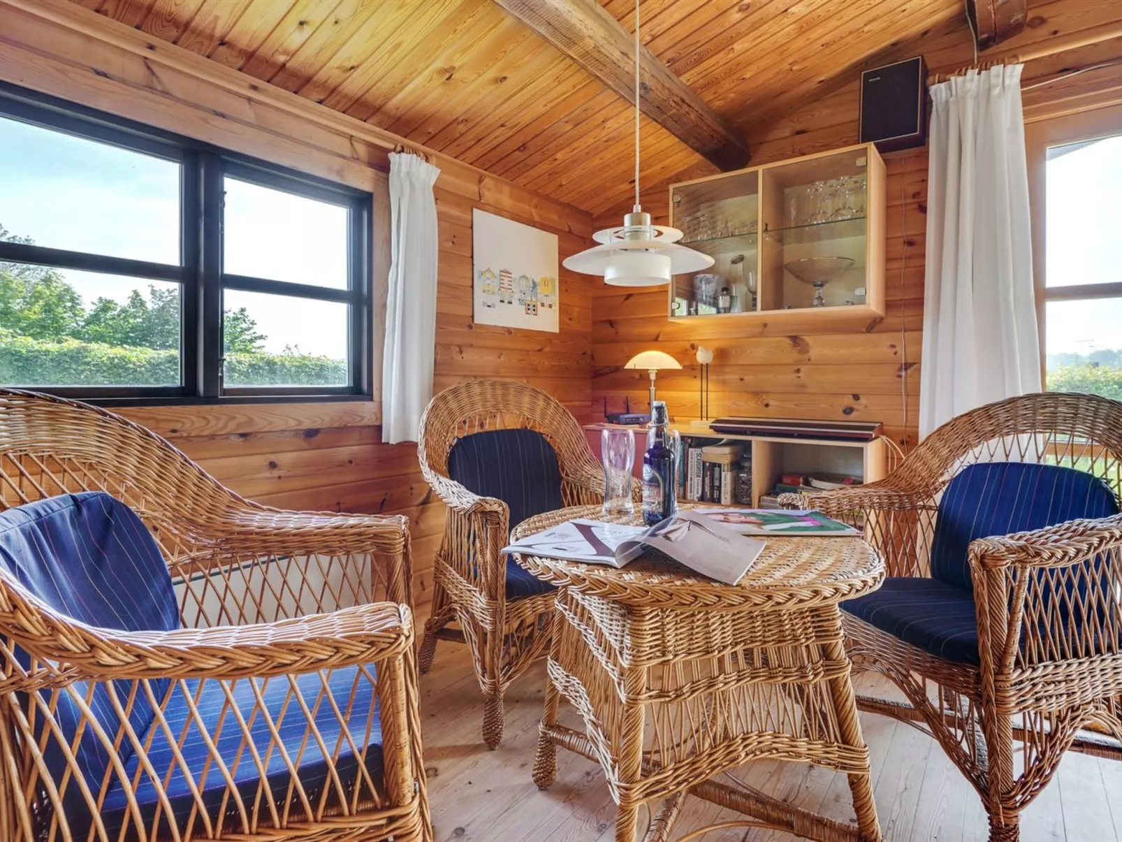 "Gudmunde" - 200m from the sea-Binnen