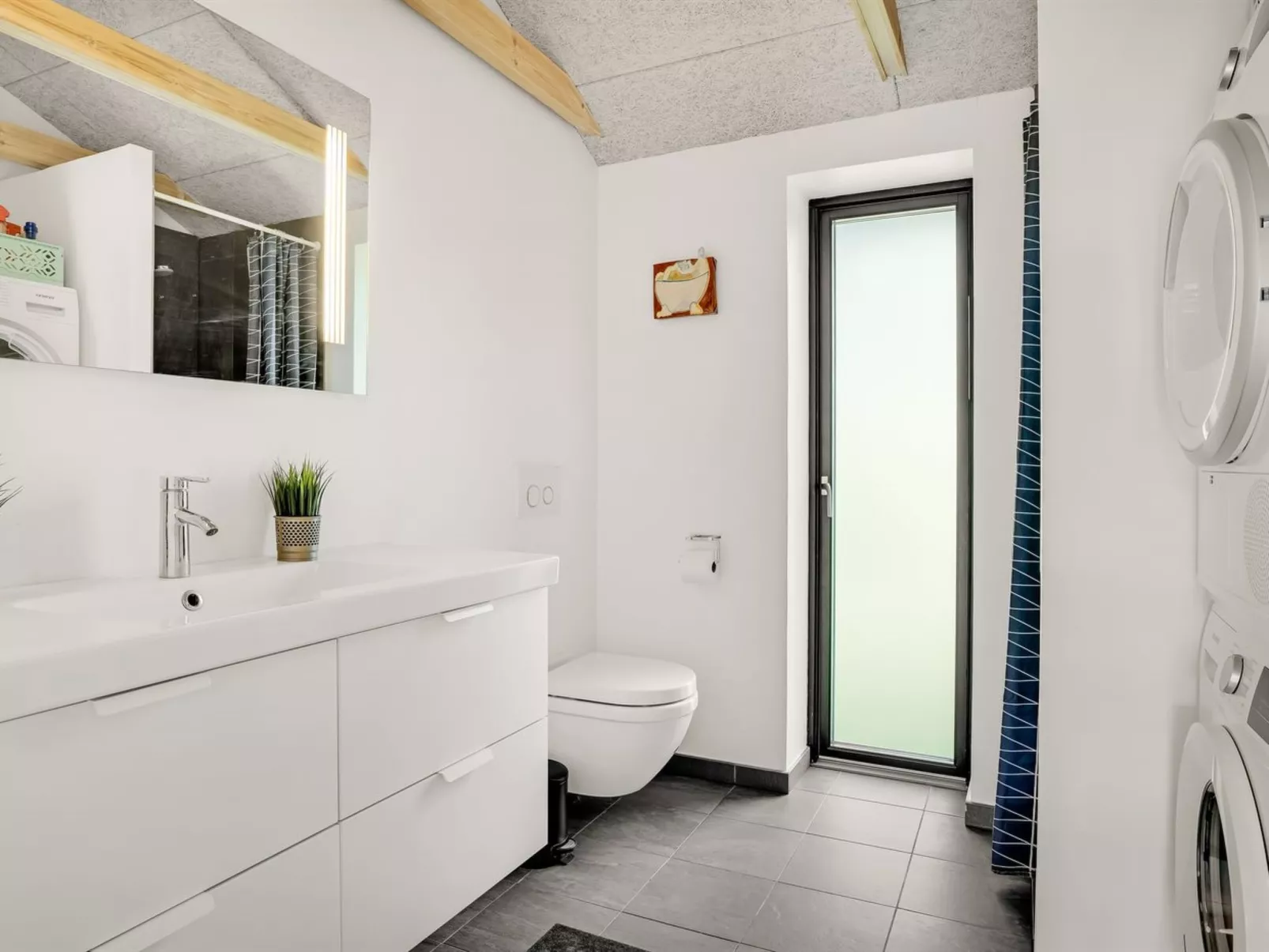 "Aslag" - 150m to the fjord-Binnen