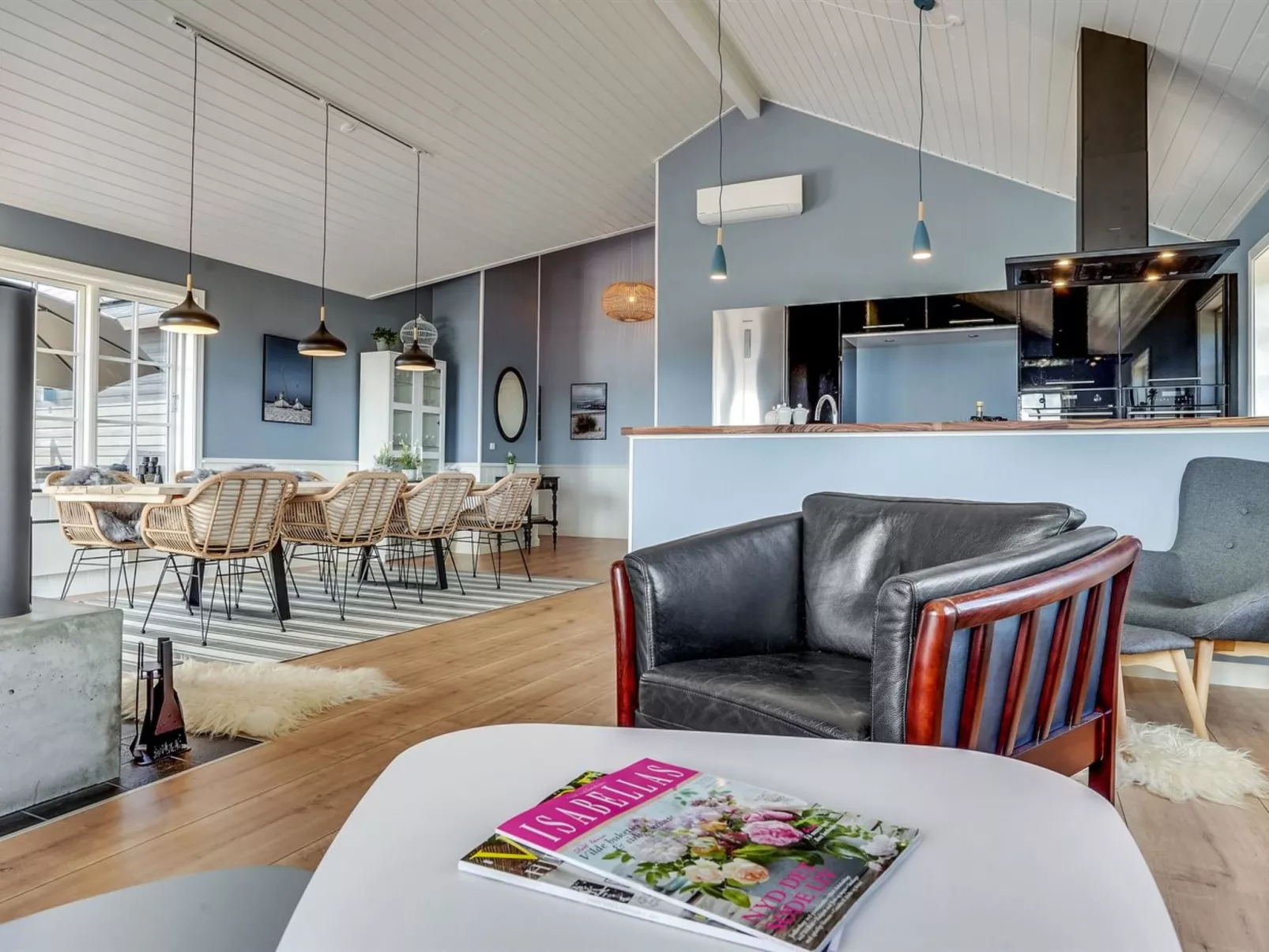 "Taija" - 1.5km from the sea-Binnen