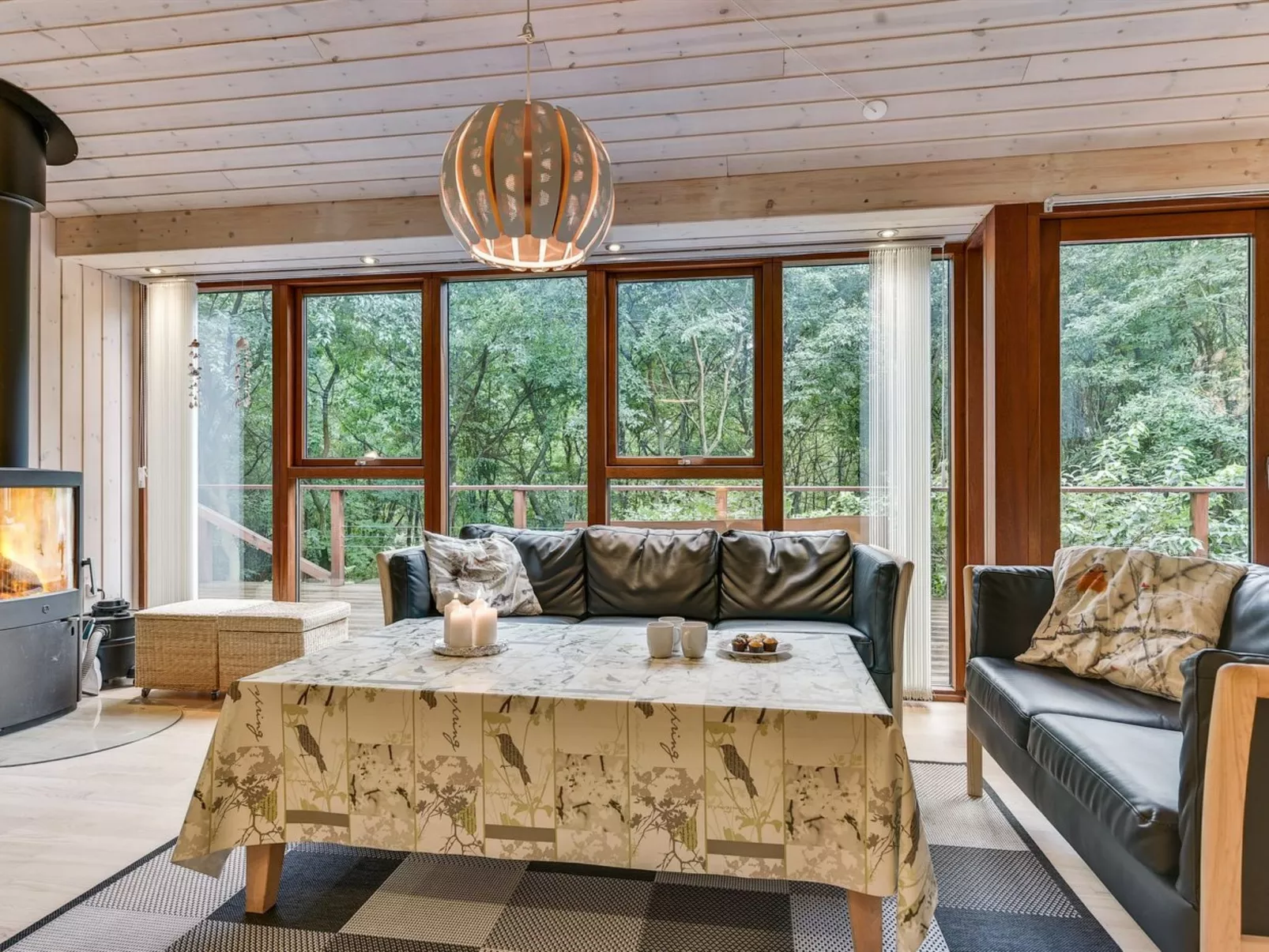 "Nelie" - 40km from the sea-Binnen