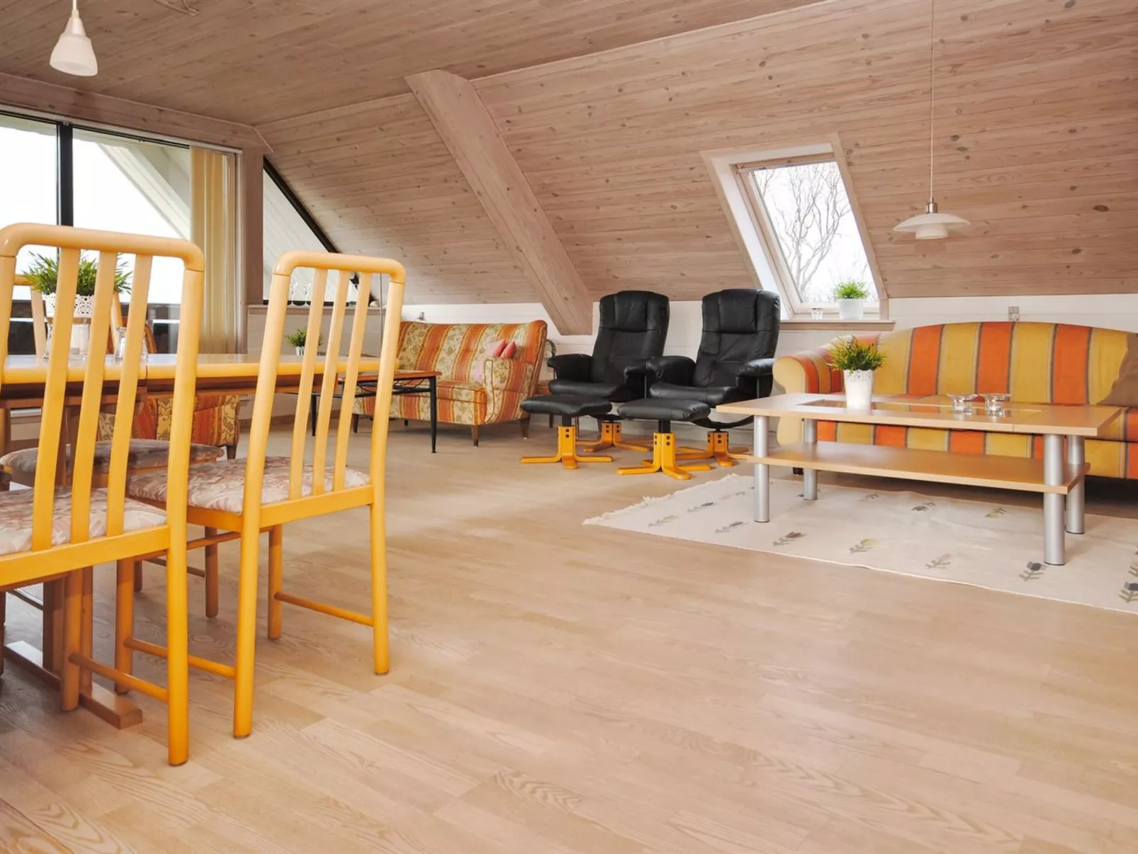 "Millie" - 3km to the fjord-Binnen