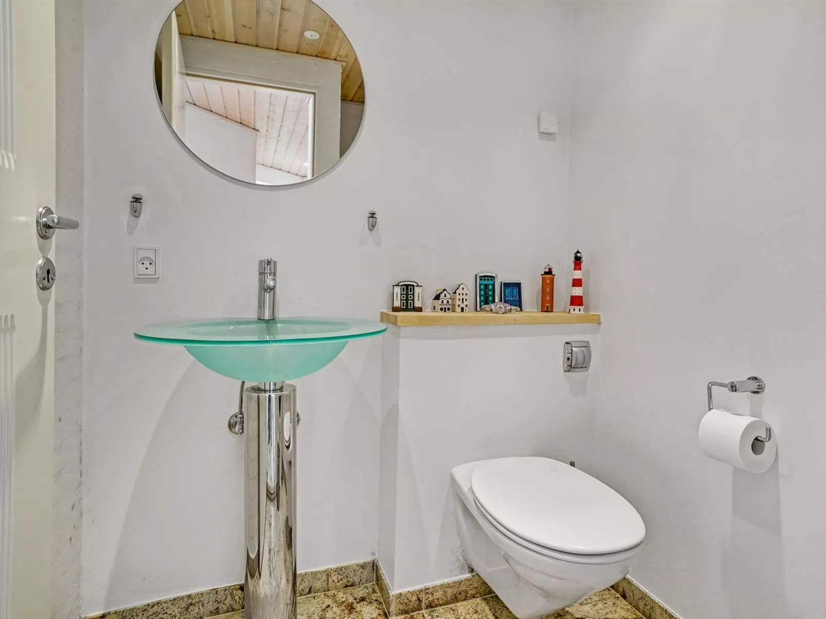 "Ejvind" - 100m from the sea-Binnen