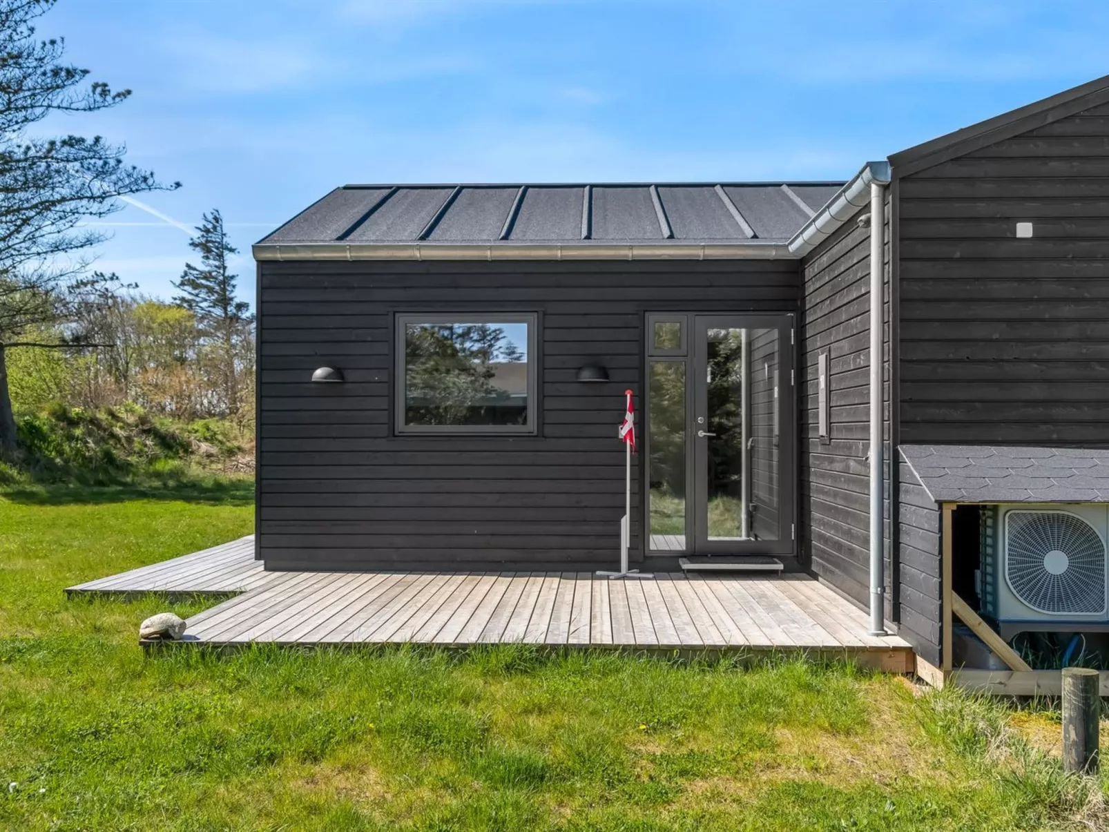 "Merete" - 900m from the sea-Buiten