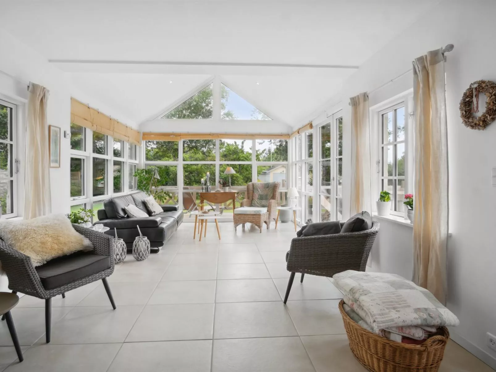 "Meinolf" - 200m from the sea-Binnen