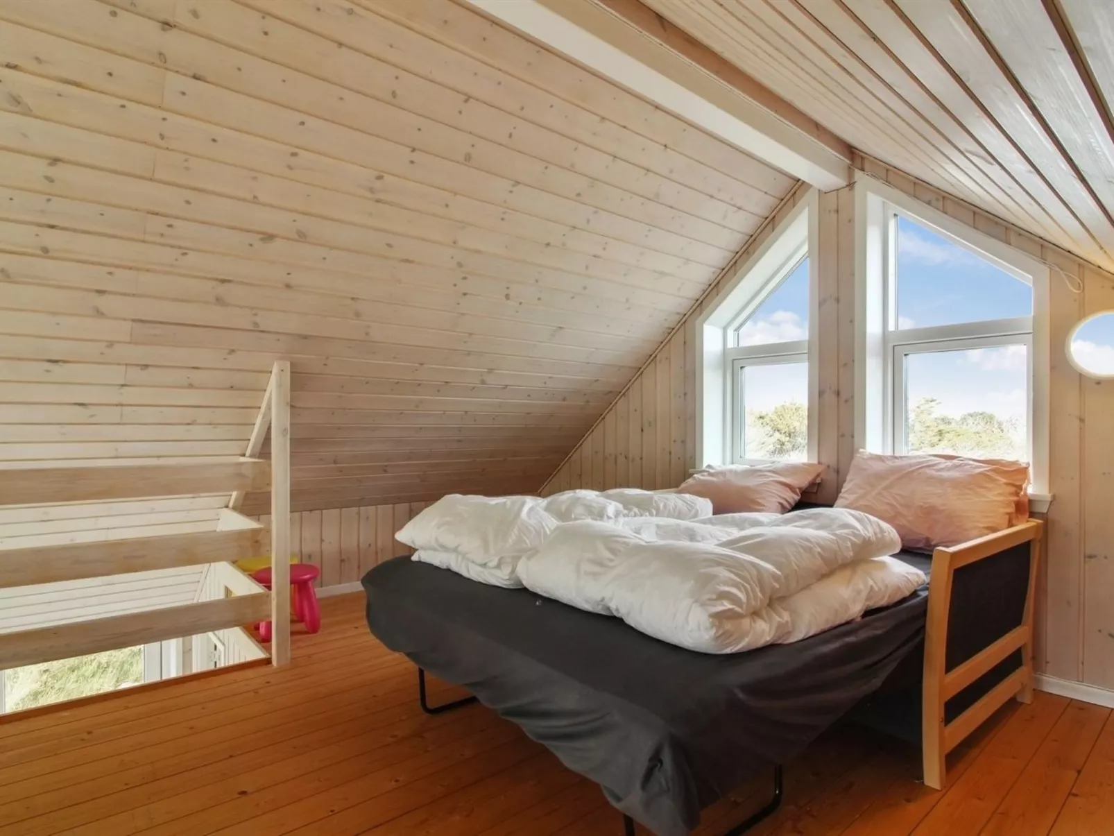 "Othinkarl" - 100m from the sea-Binnen