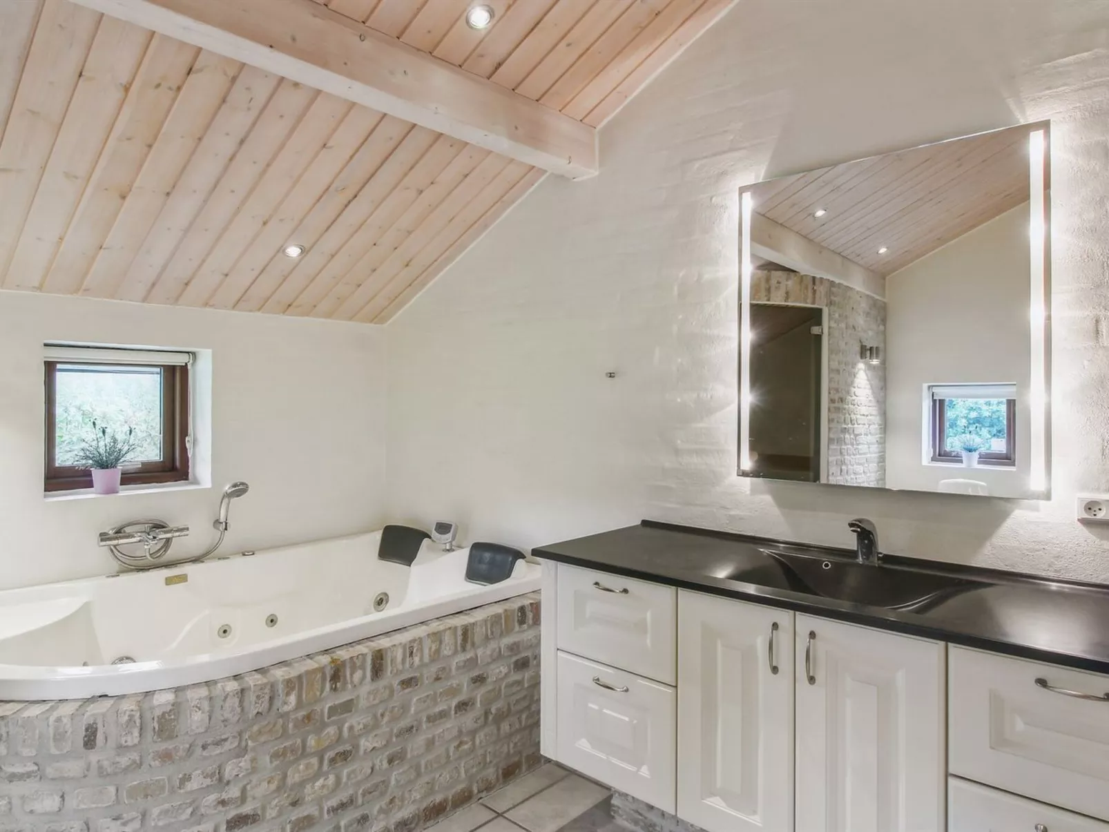 "Ran" - 1.5km from the sea-Binnen