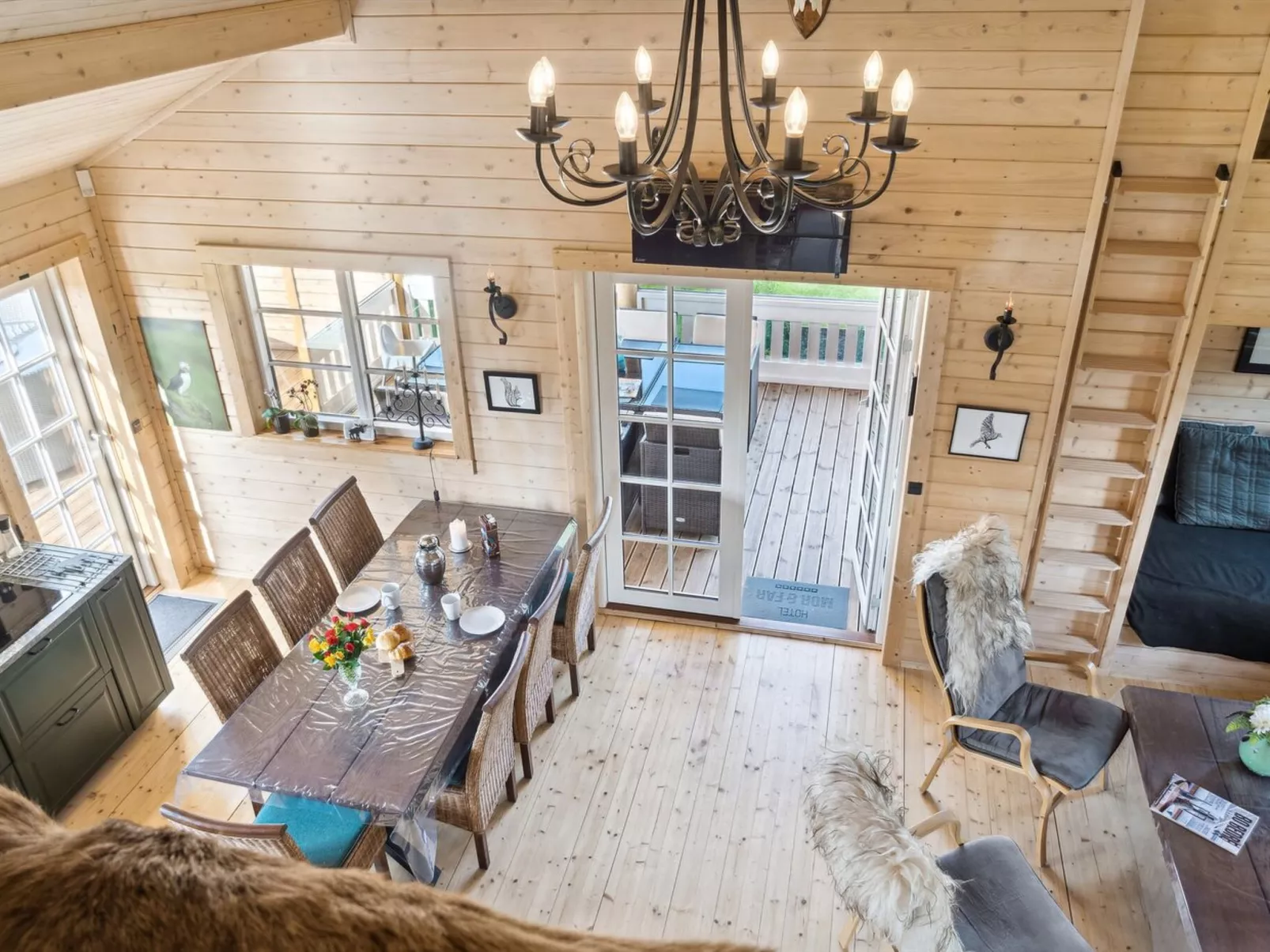 "Vicktoria" - 1.5km from the sea-Binnen