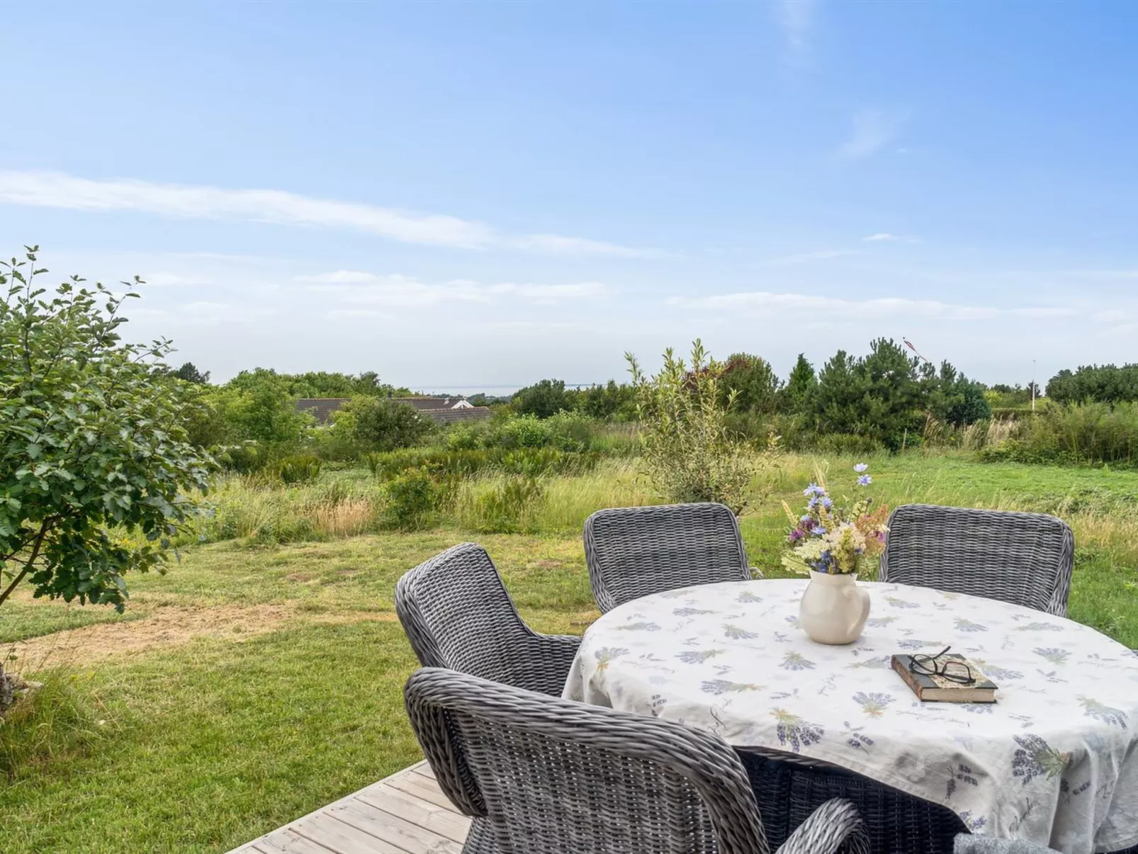 "Aurore" - 1.3km from the sea-Buiten