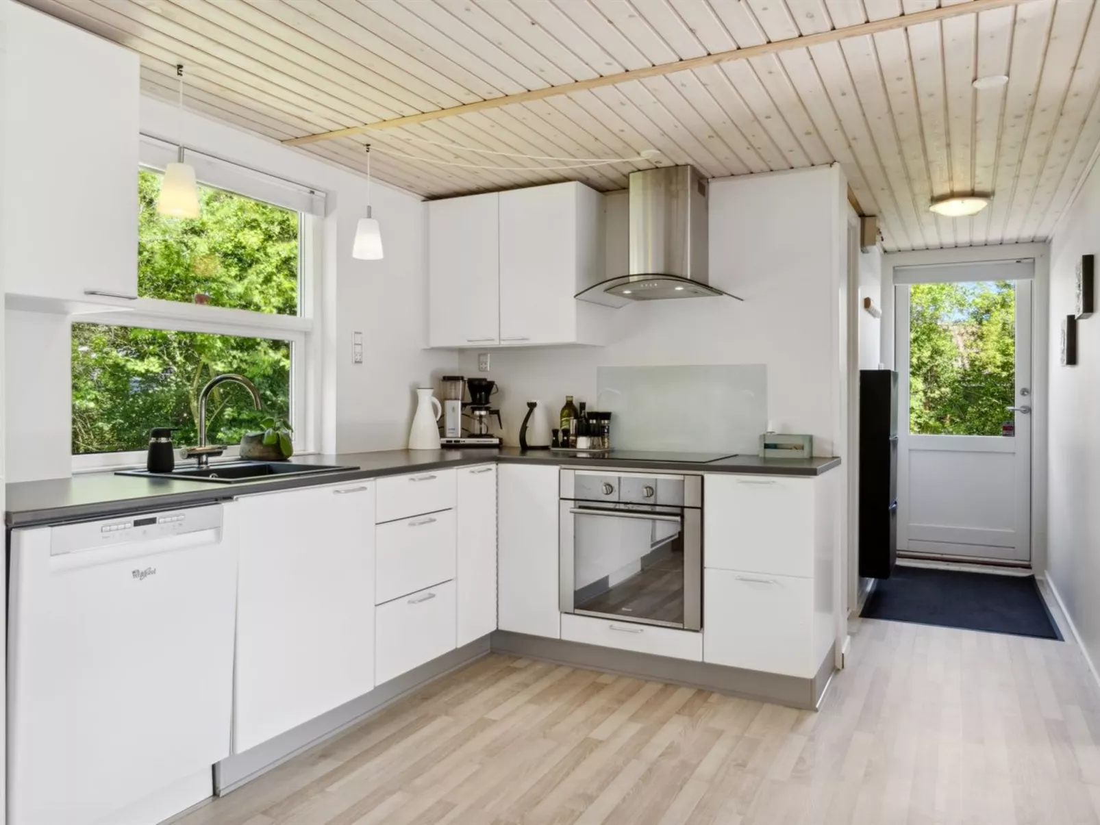 "Felippa" -  from the sea-Binnen