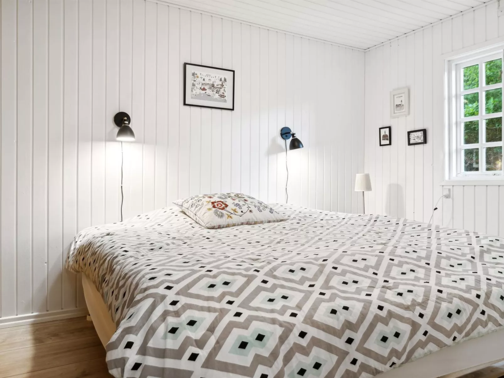 "Lazorka" - 200m from the sea-Binnen