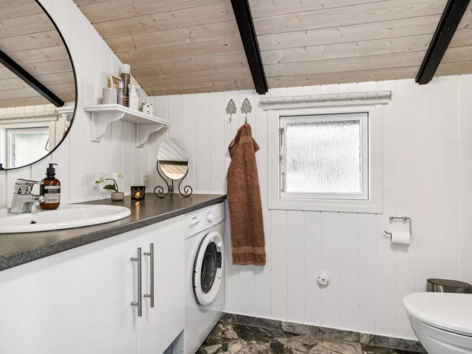 "Myra" - 425m from the sea-Binnen