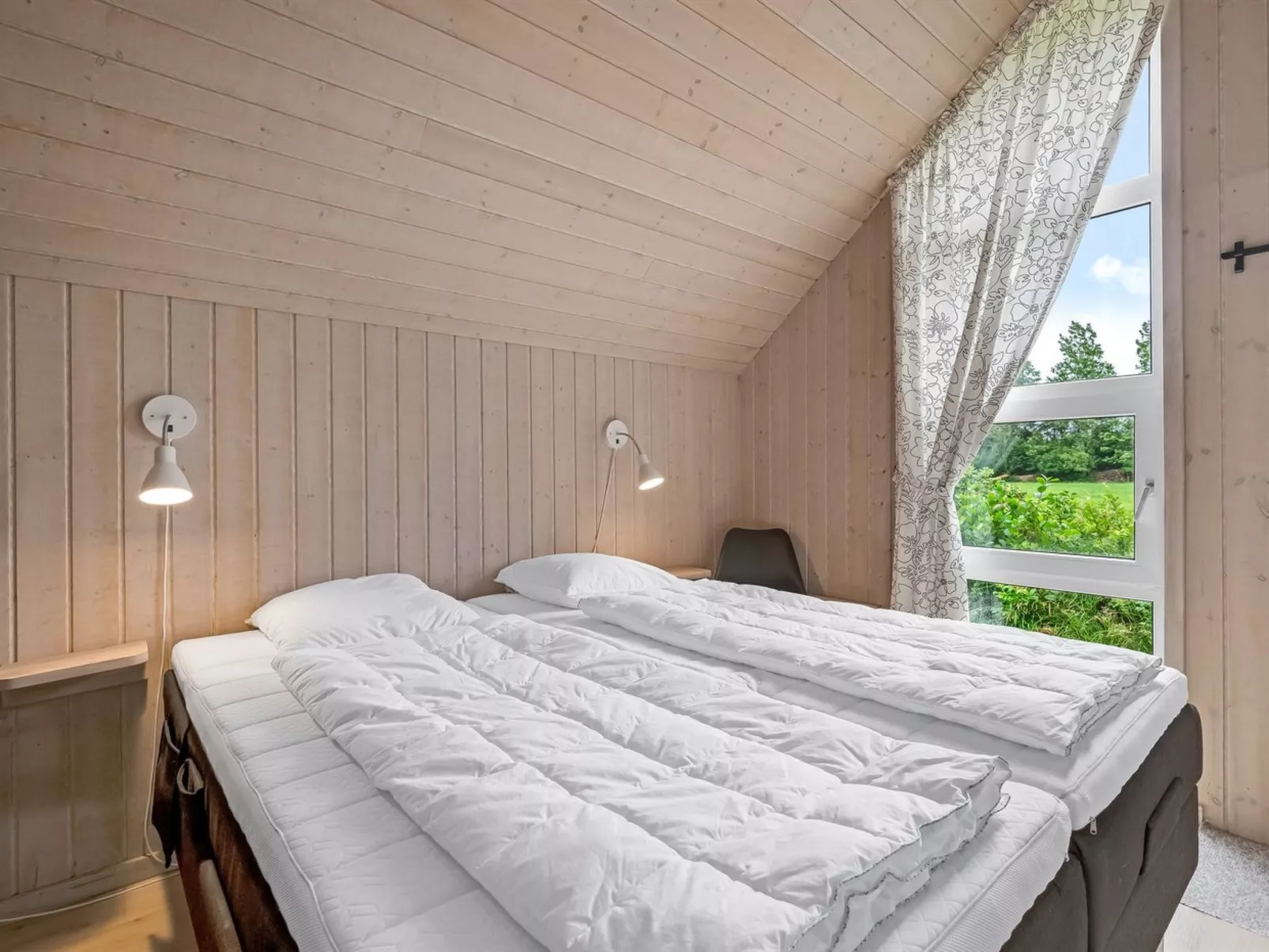 "Annlis" - 4km from the sea-Binnen