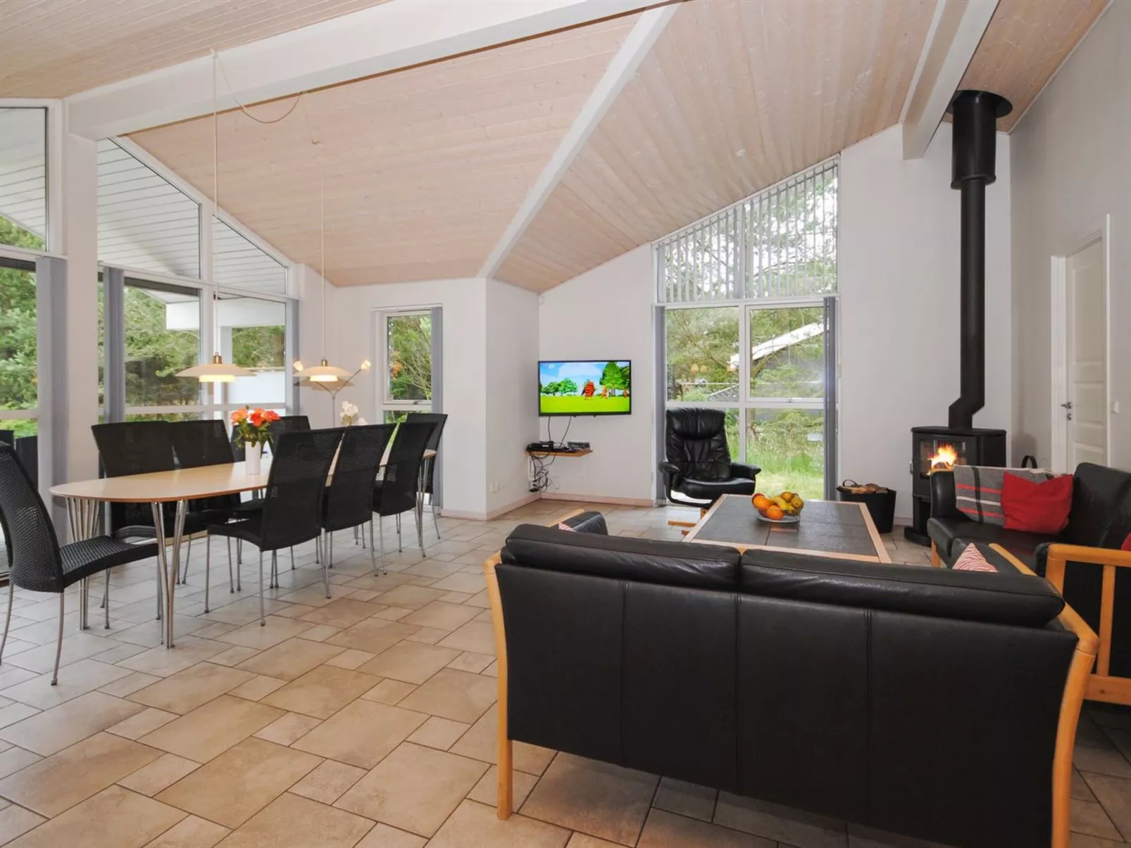 "Tamika" - 950m from the sea-Binnen