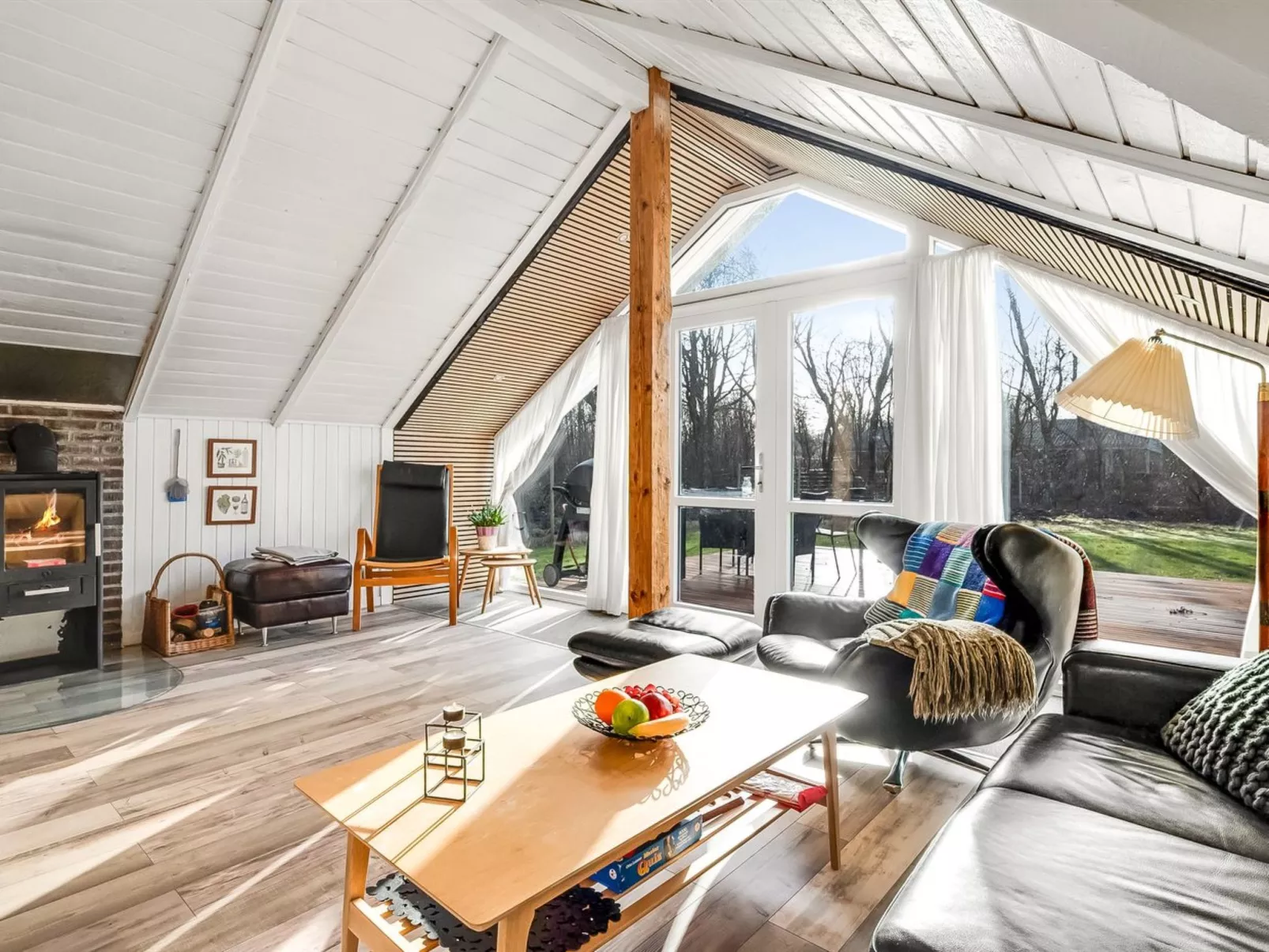 "Anu" - 300m to the fjord-Binnen