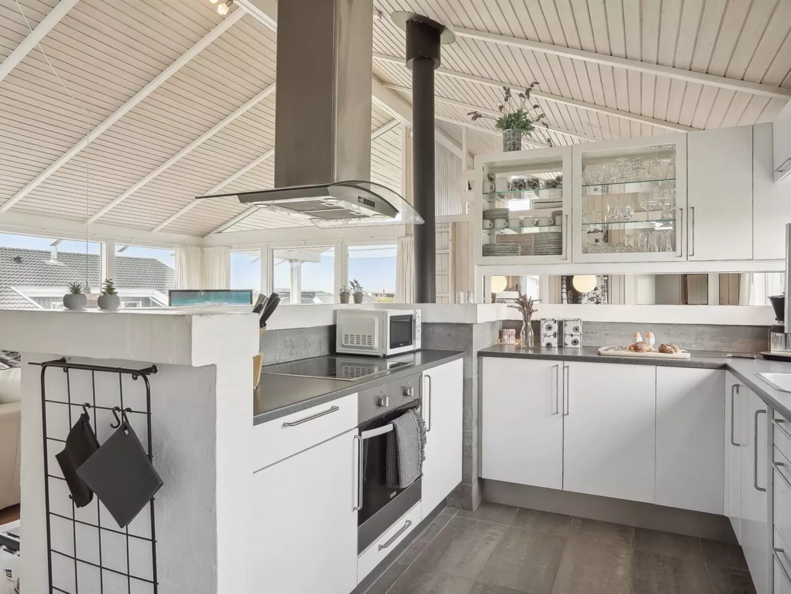 "Jürgen" - 293m from the sea-Binnen