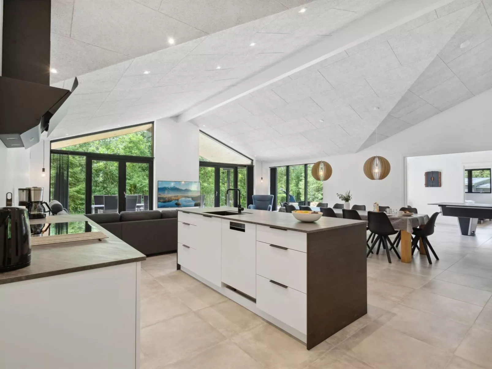 "Robert" - 30km from the sea-Binnen