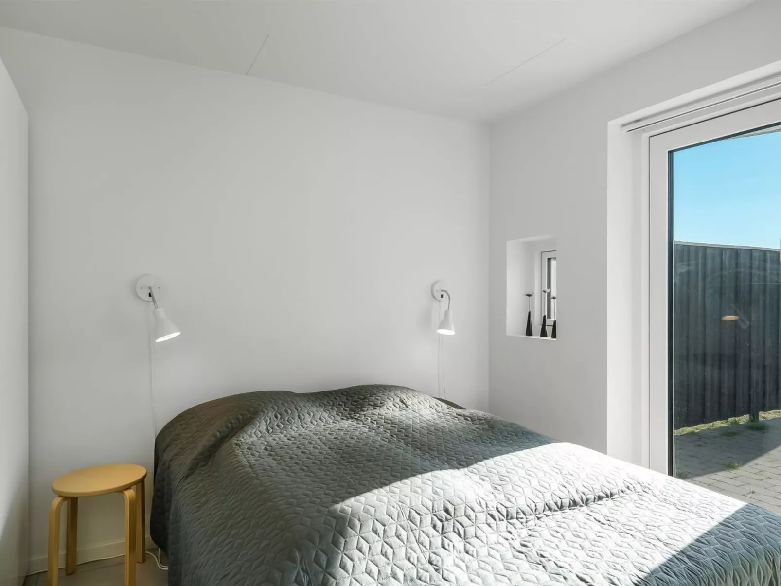 "Flugha" - 600m from the sea-Binnen