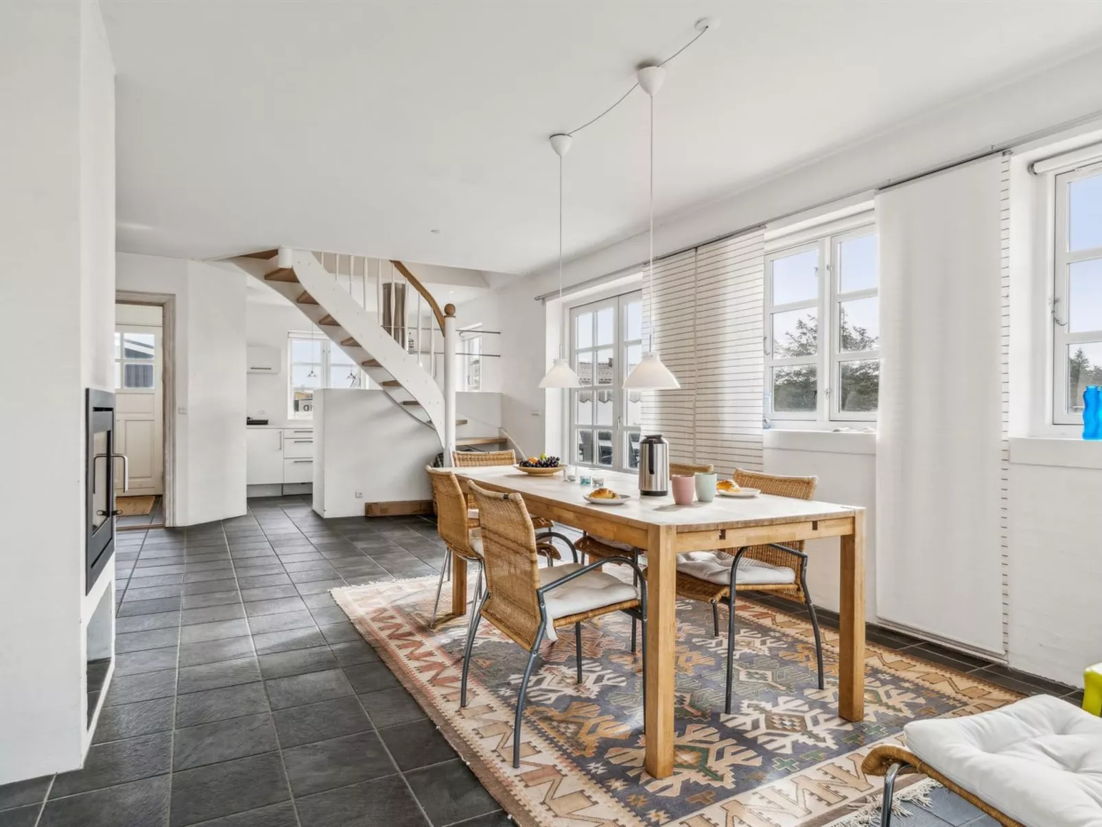 "Birtir" - 200m from the sea-Binnen