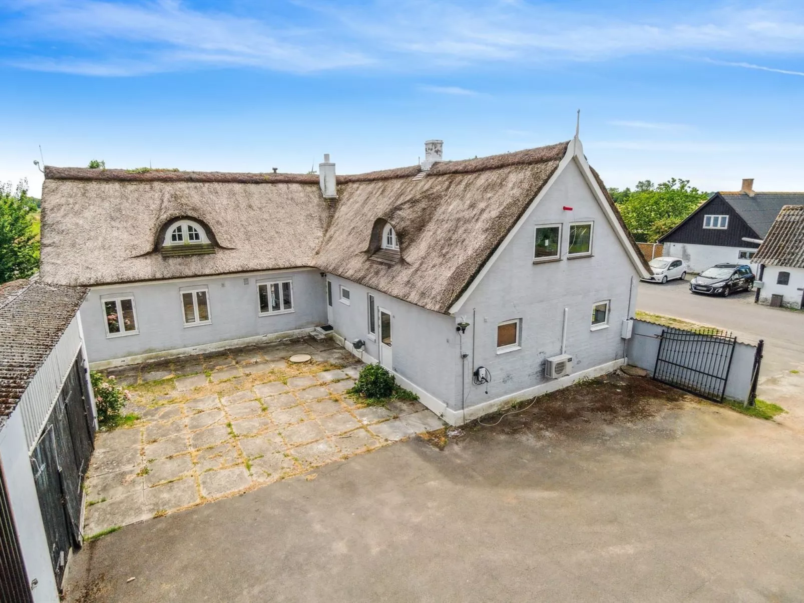 "Fridgerd" - 4.8km from the sea-Buiten