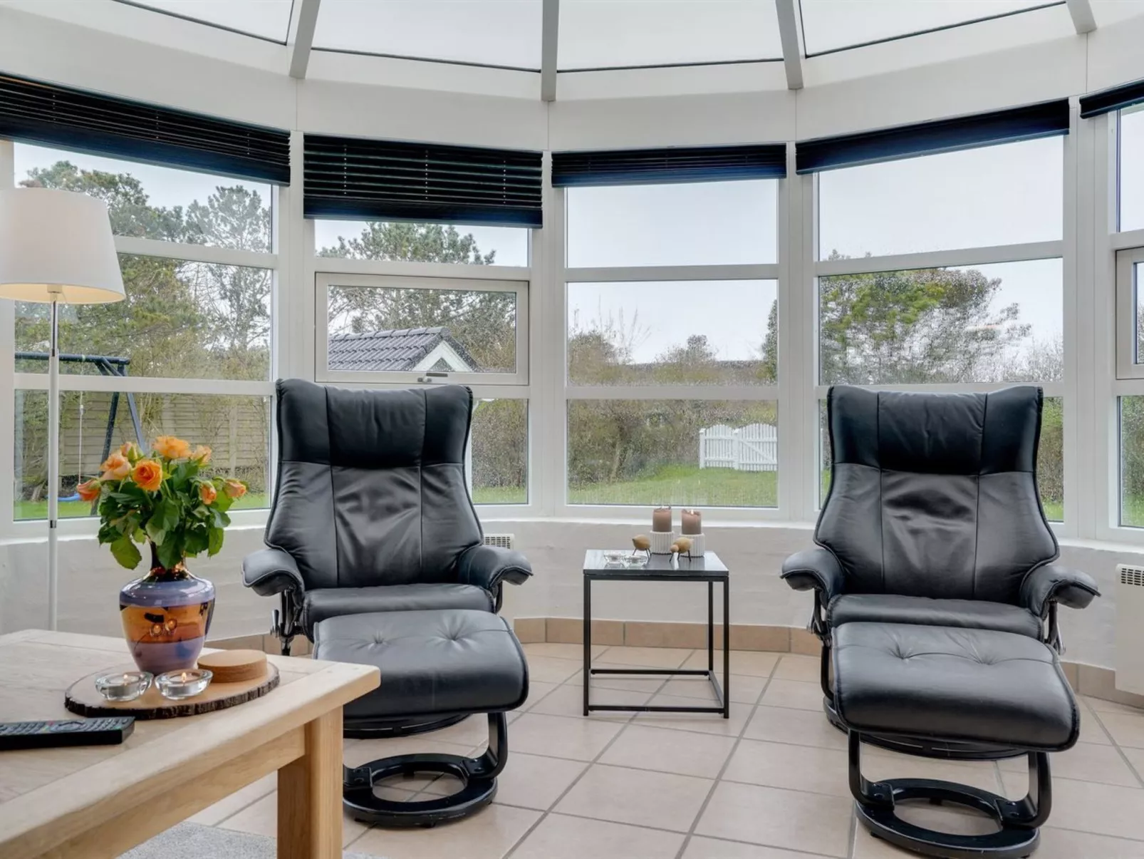 "Svenn" - 400m from the sea-Binnen