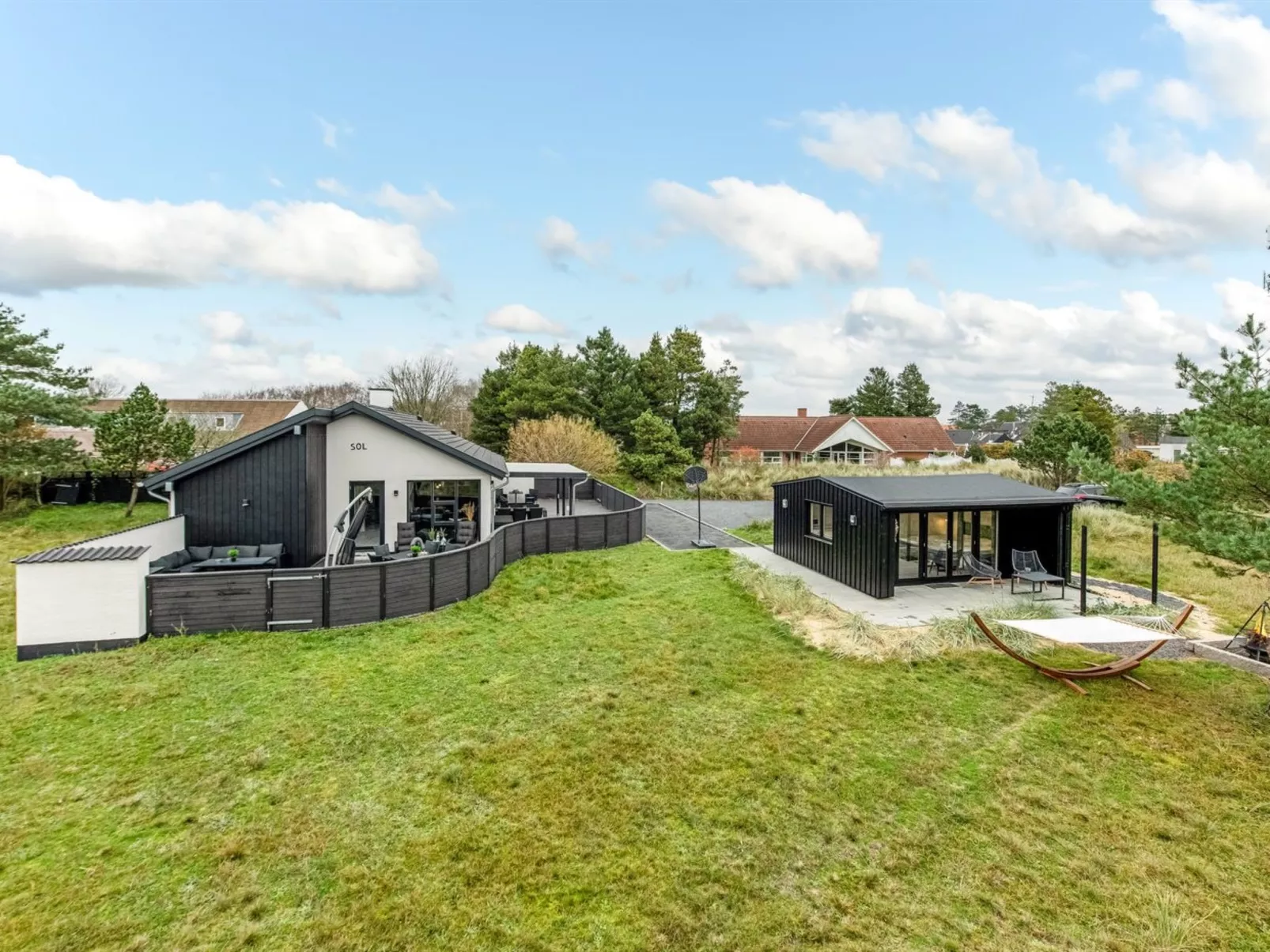 "Nona" - 1.1km from the sea-Buiten