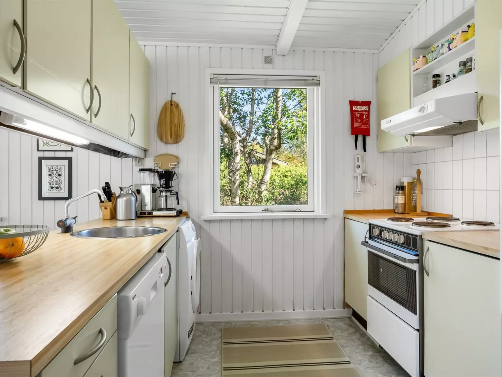 "Bene" -  from the sea-Binnen