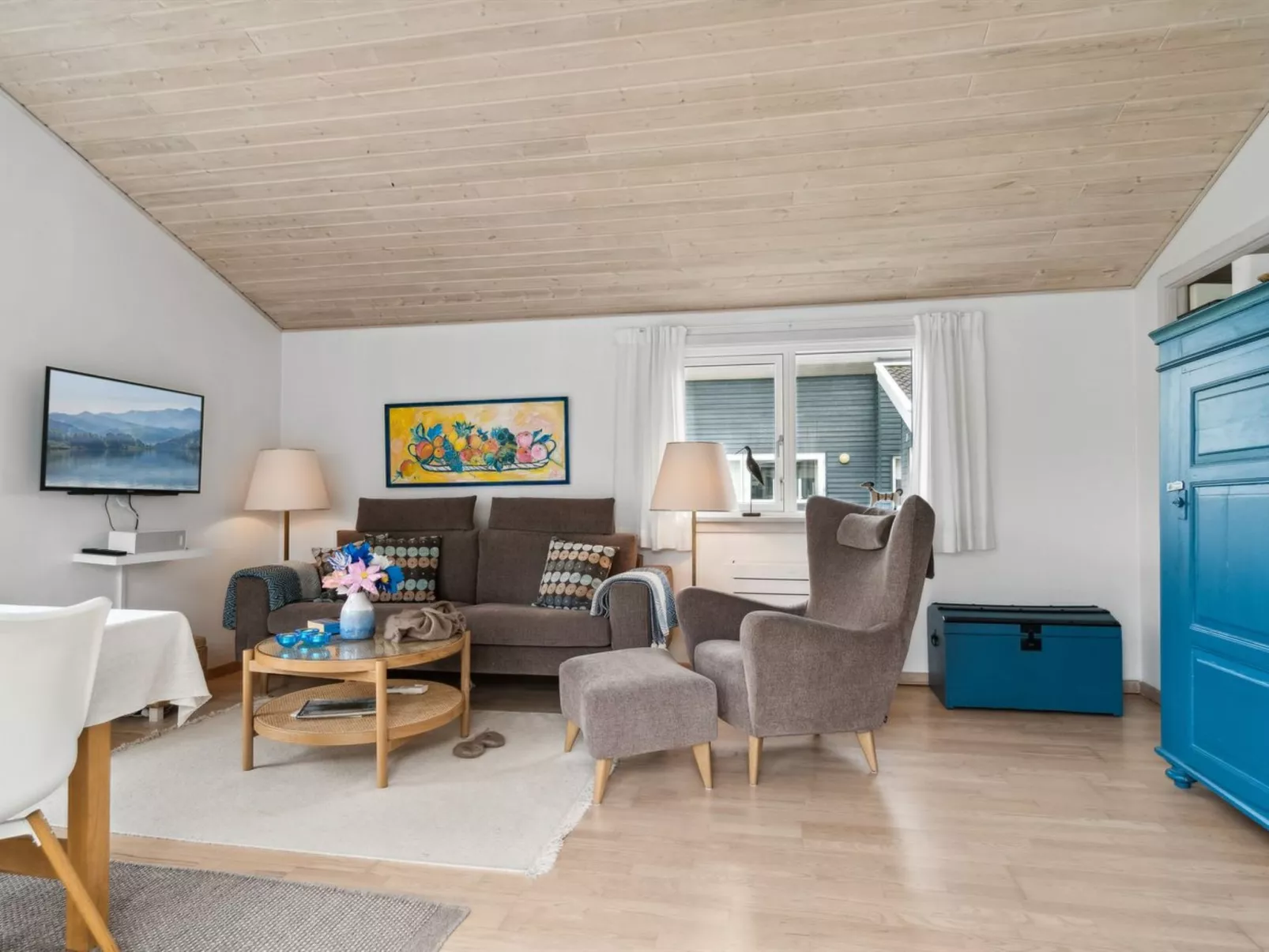 "Melin" - 2.8km from the sea-Binnen