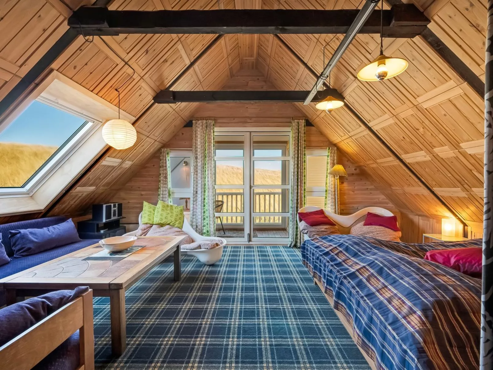 "Kurt" - 75m from the sea-Binnen