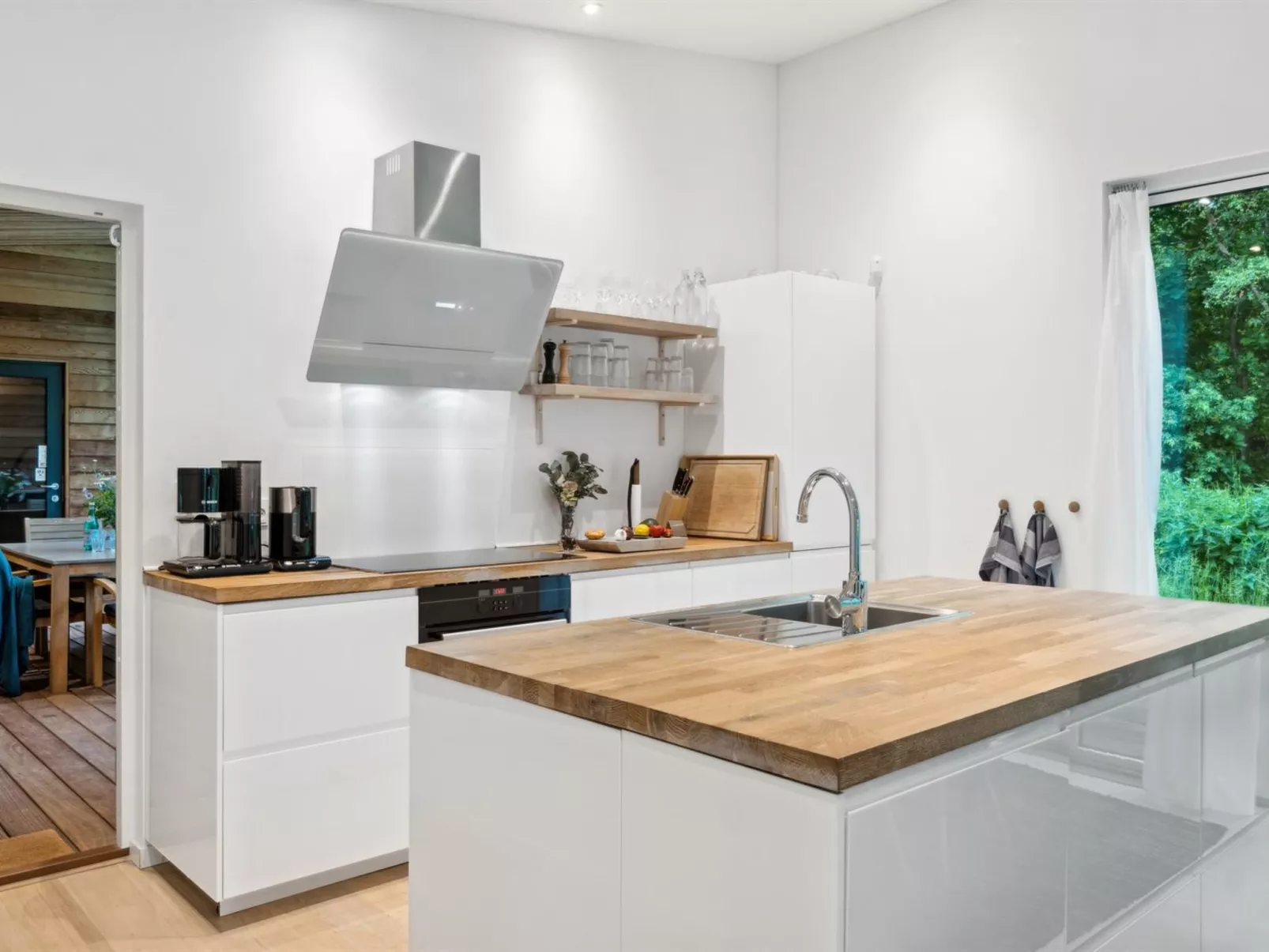 "Zezilie" - 500m from the sea-Binnen