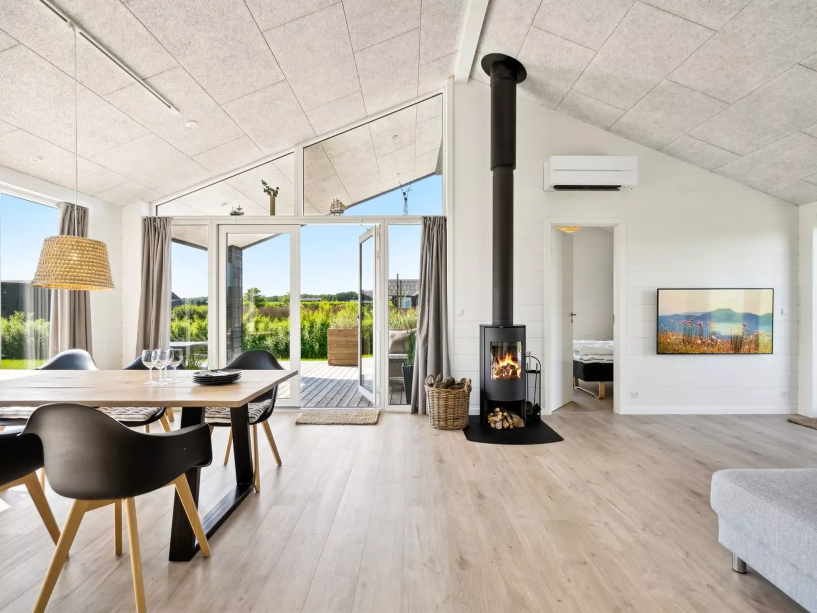 "Matias" - 375m from the sea-Binnen