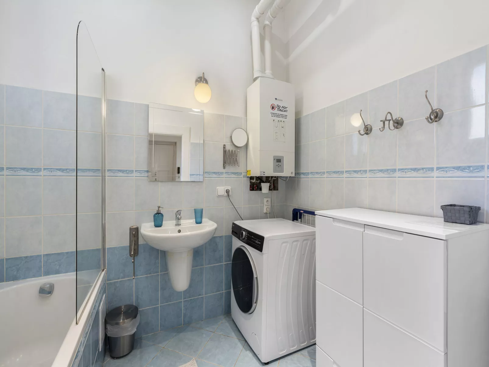 Old Town home-Binnen