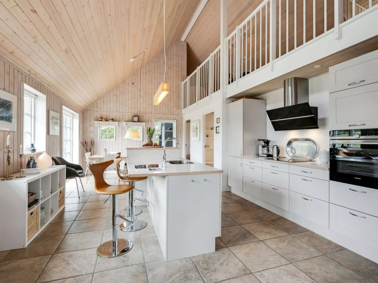 "Helmi" - 1.5km from the sea-Binnen