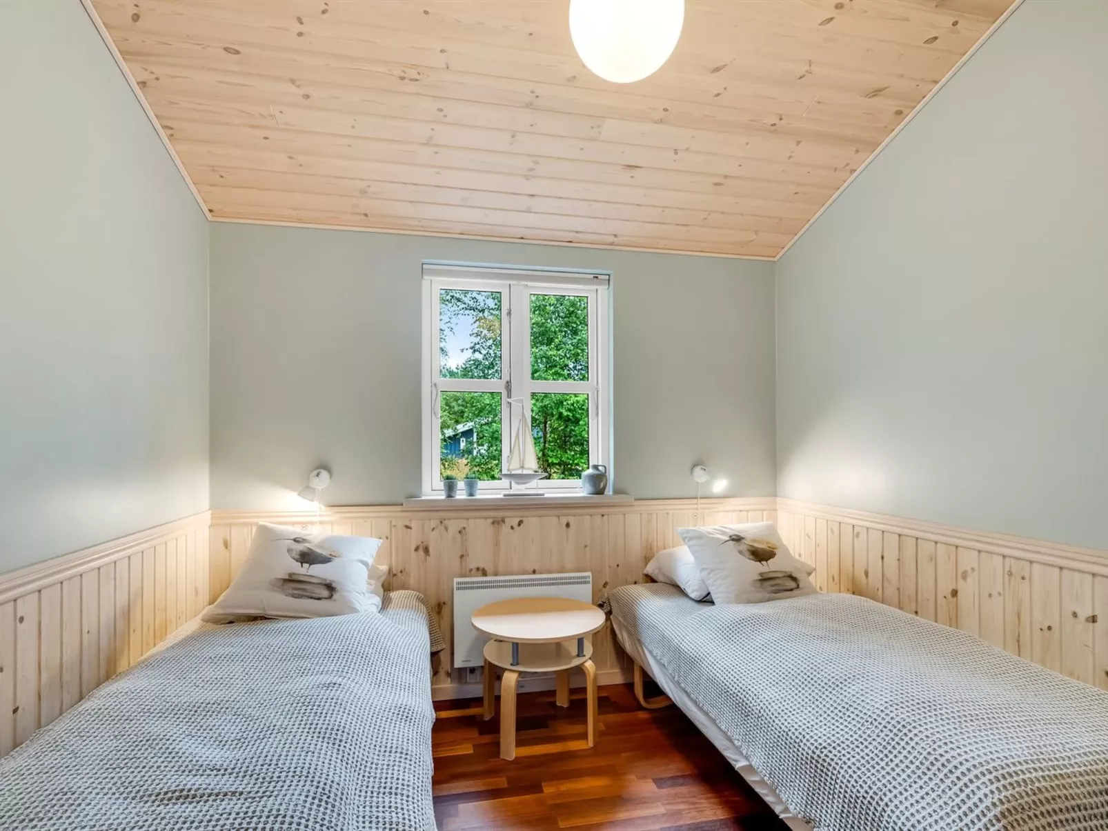 "Zölestine" -  from the sea-Binnen