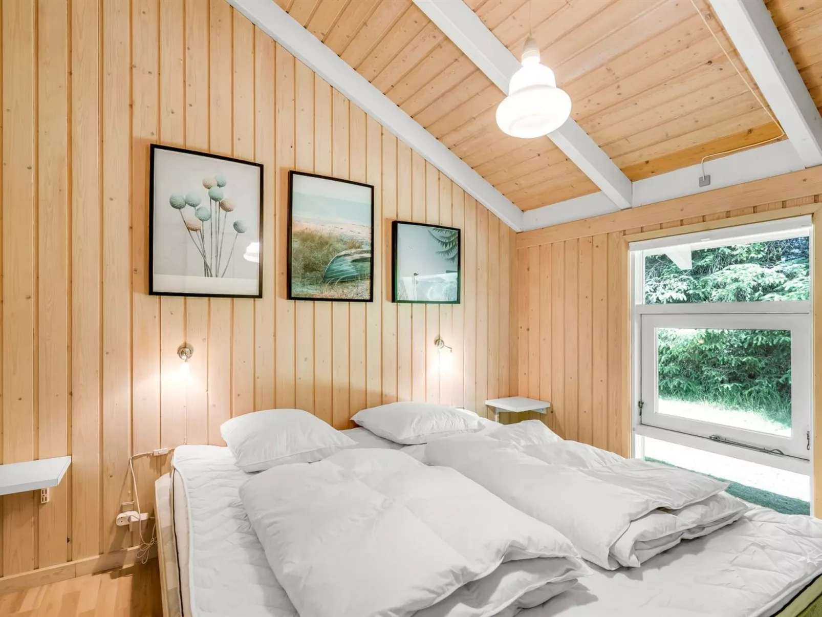 "Amundi" - 500m from the sea-Binnen