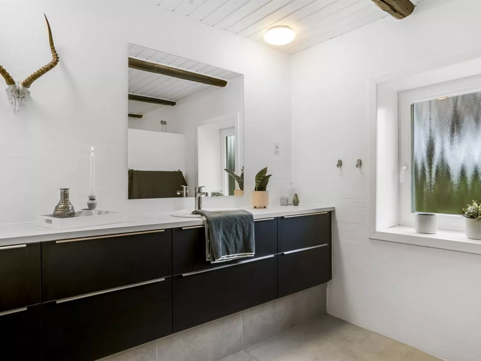 "Thorgot" - 3km from the sea-Binnen