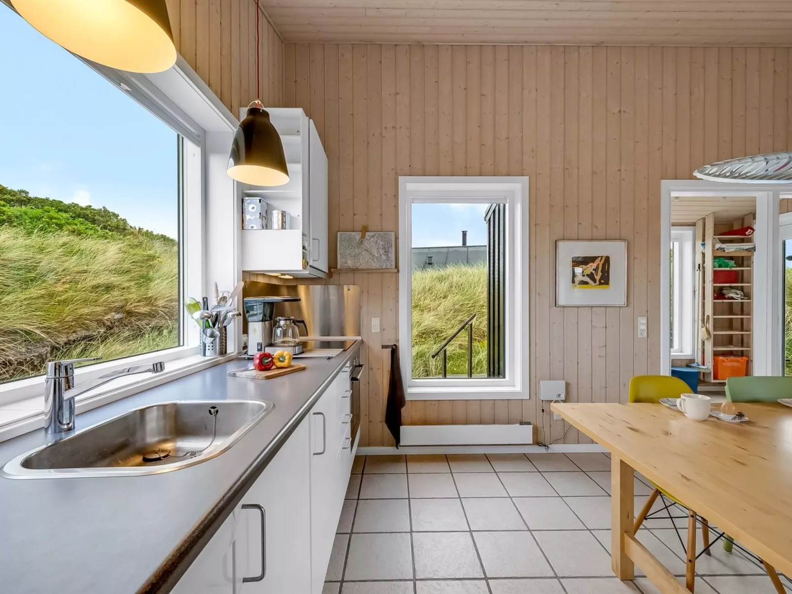 "Paaske" -  from the sea-Binnen